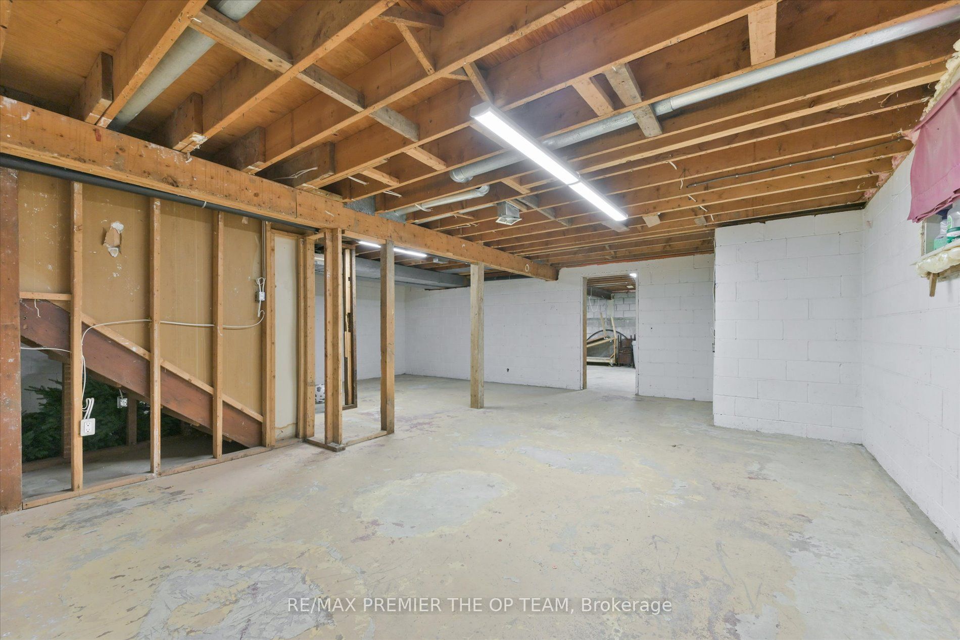 1881 Gilford Road Property Photo 21