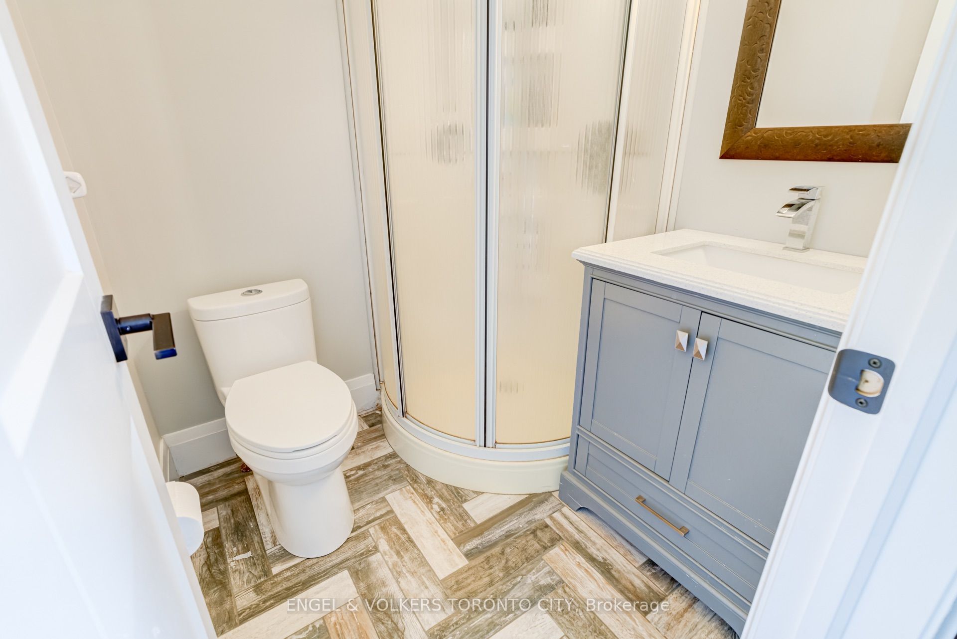 1288 Shore Acres Drive Property Photo 32
