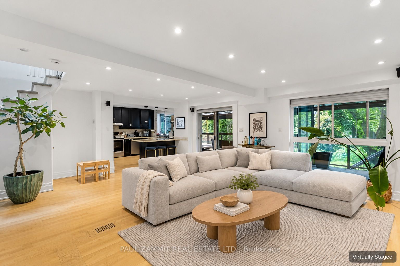 50 Breckonwood Crescent Property Photo 7