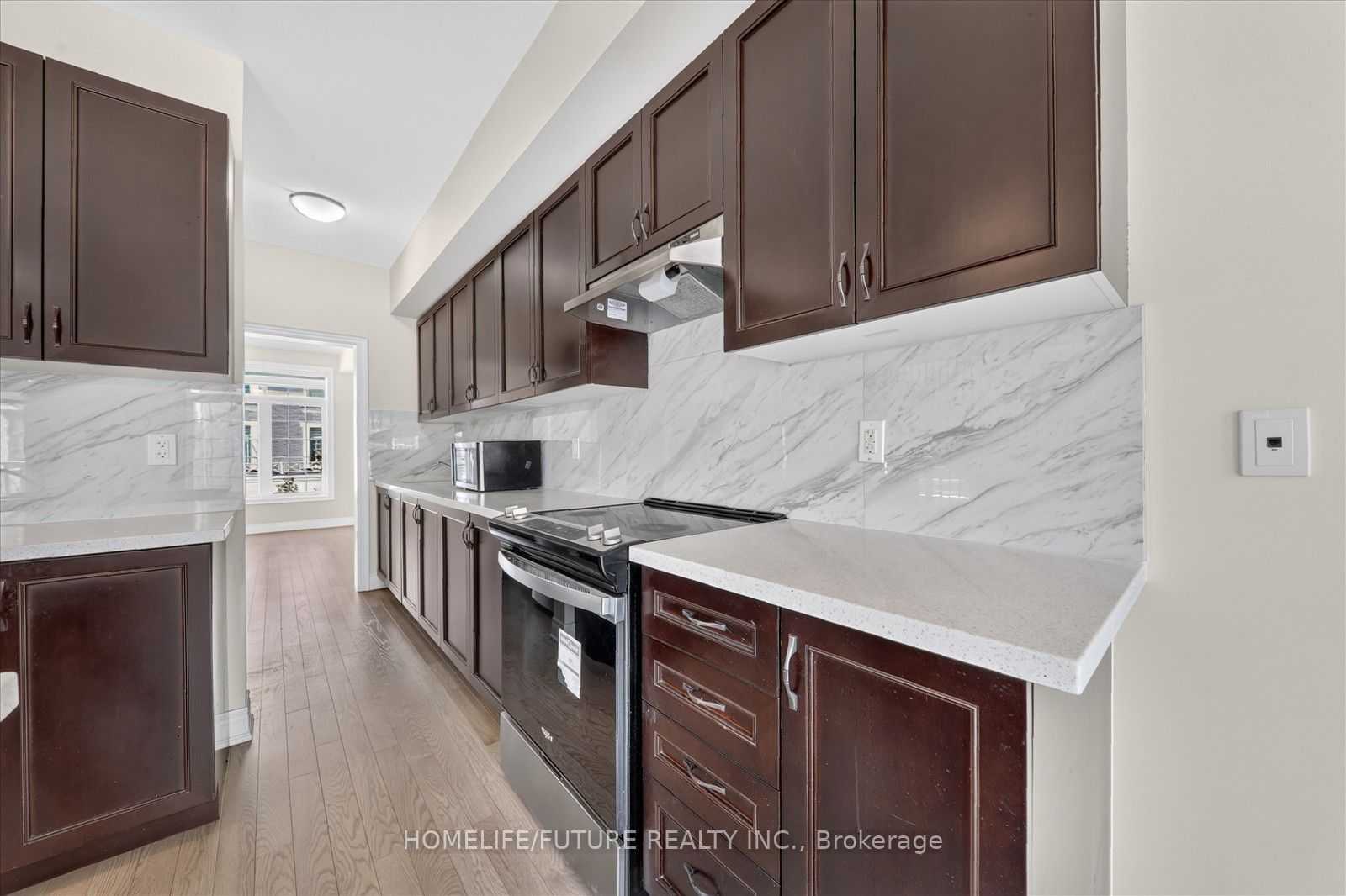 37 Andress Way Property Photo 18