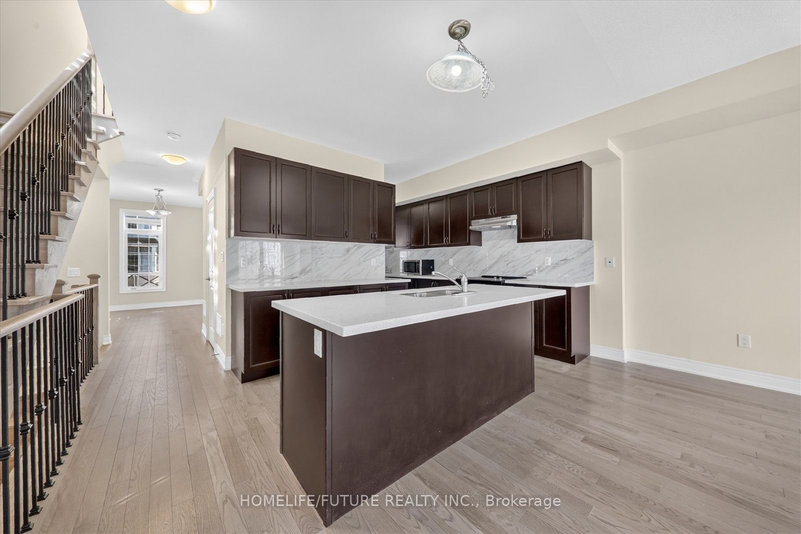 37 Andress Way Property Photo 20