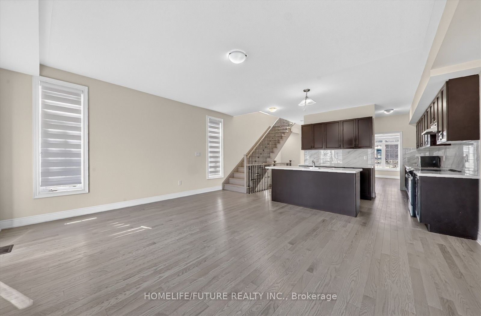 37 Andress Way Property Photo 24