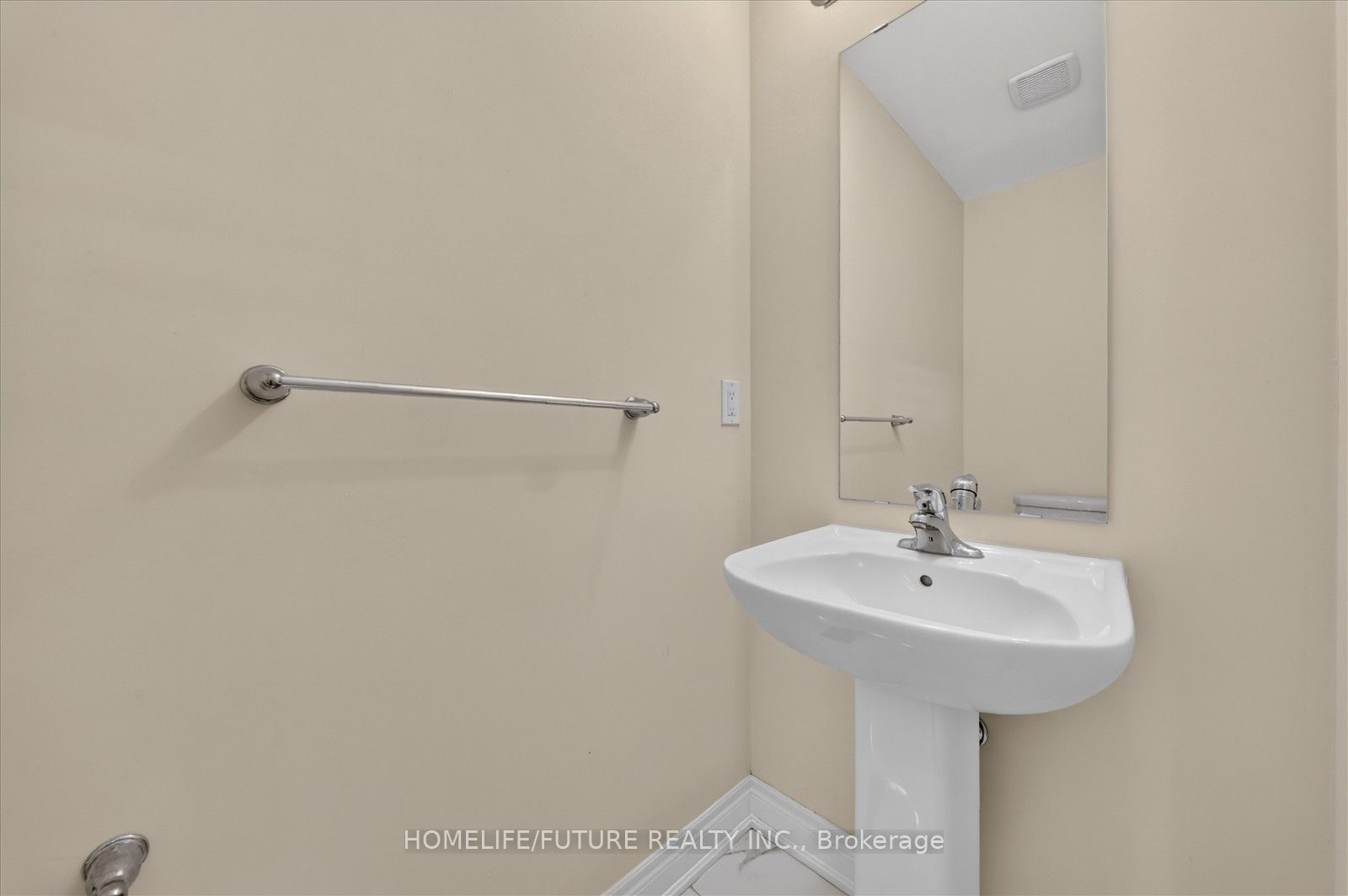 37 Andress Way Property Photo 26