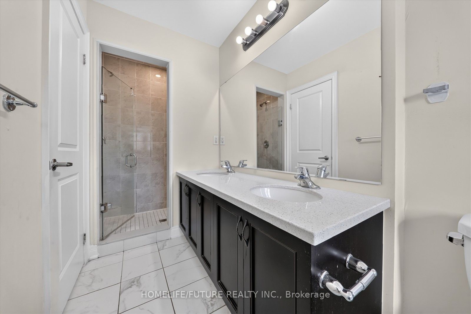 37 Andress Way Property Photo 33