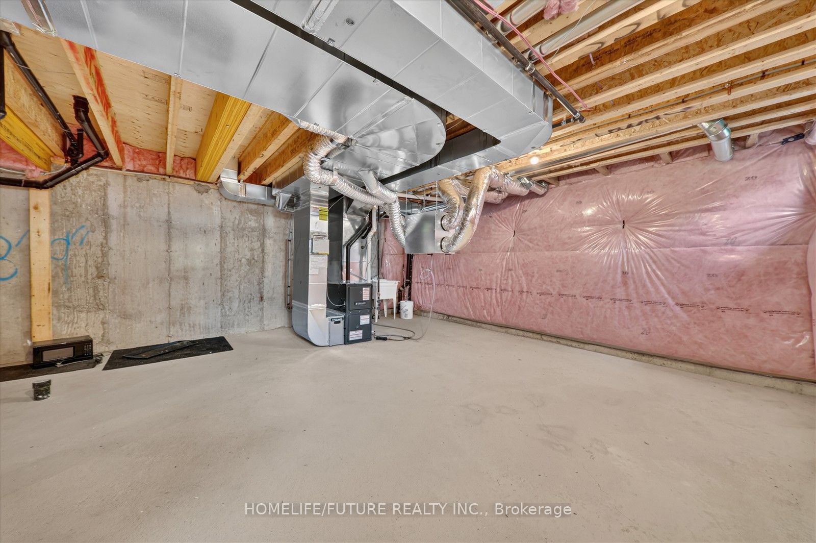 37 Andress Way Property Photo 40