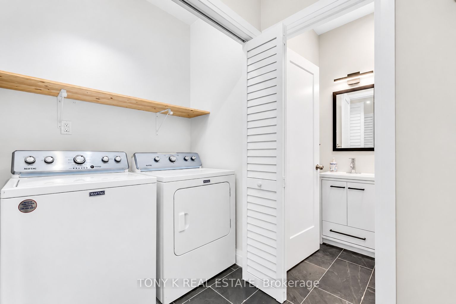 8 Georgina Street Property Photo 12