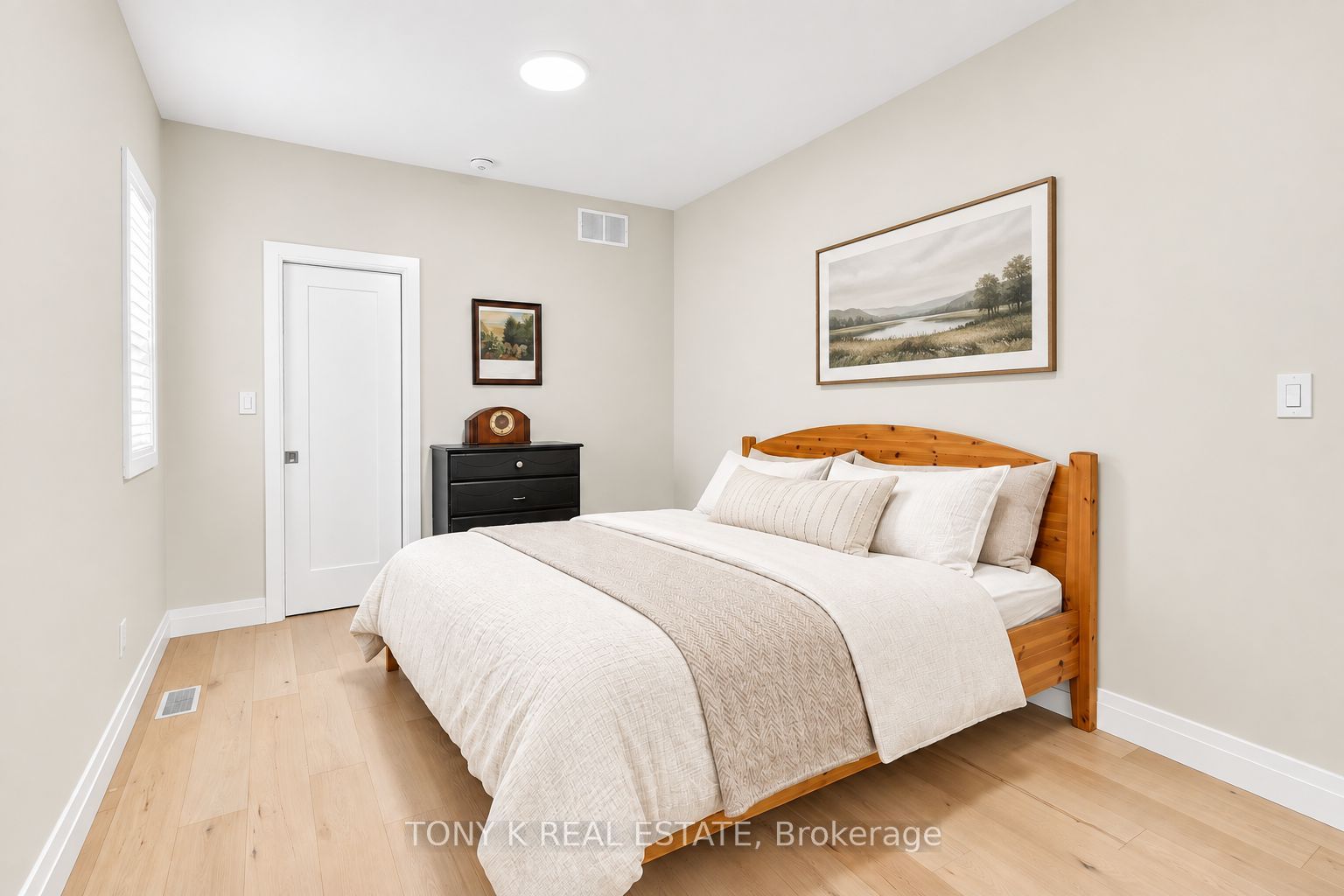 8 Georgina Street Property Photo 13