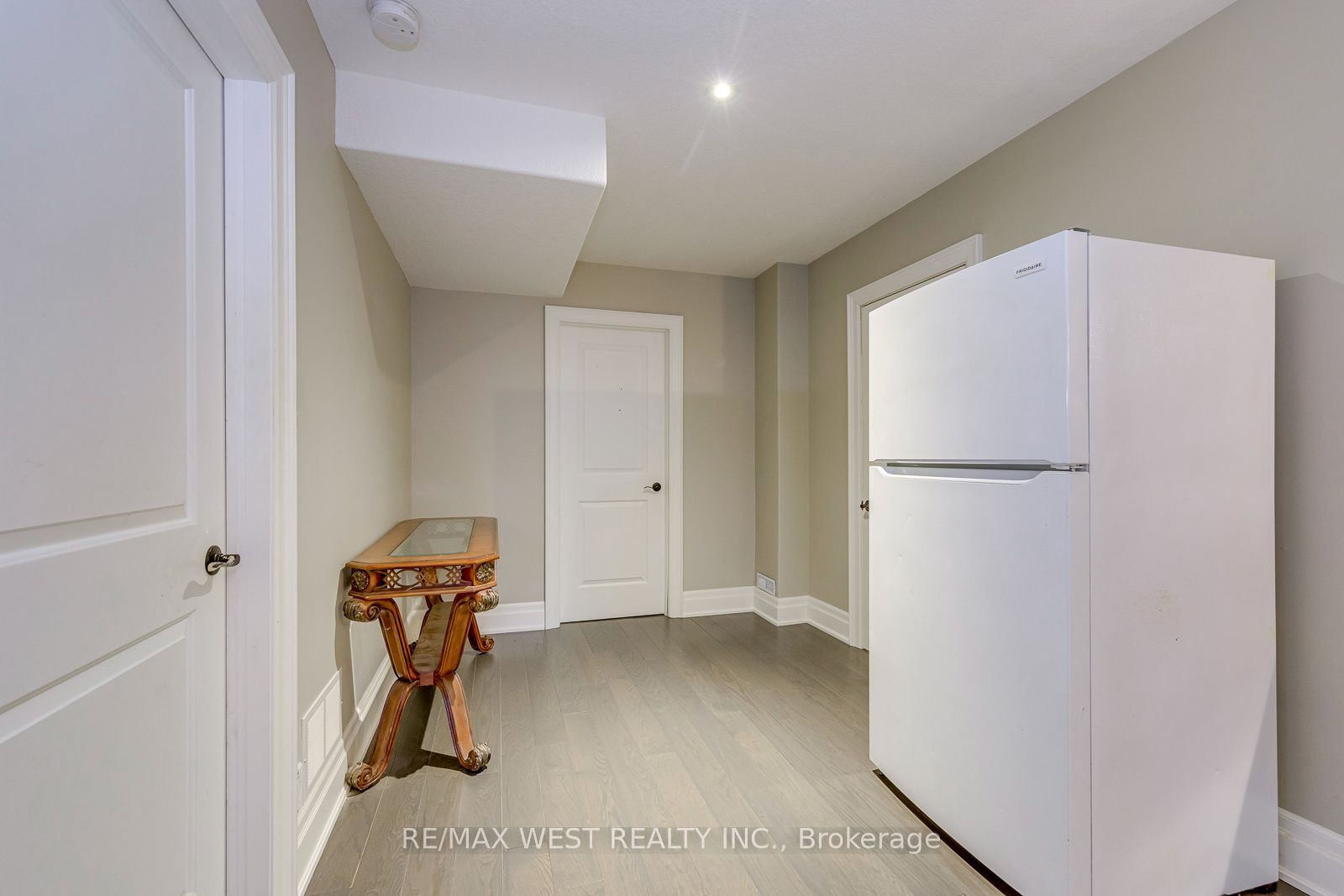 213 Eight Avenue Property Photo 39