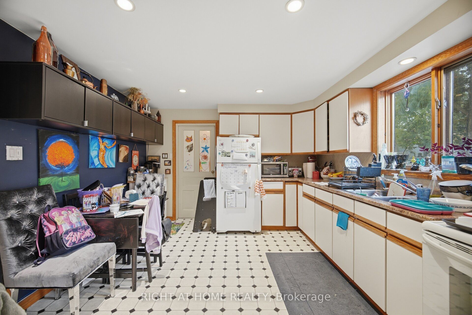 403 Park Avenue Property Photo 10