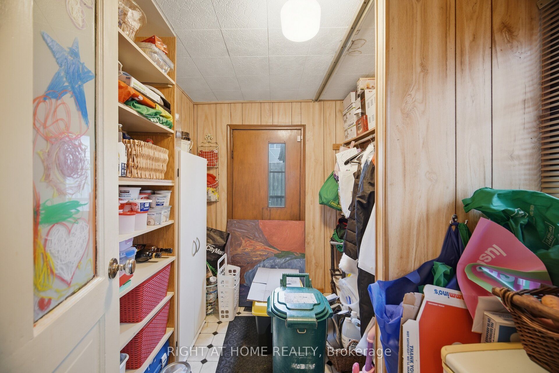 403 Park Avenue Property Photo 13