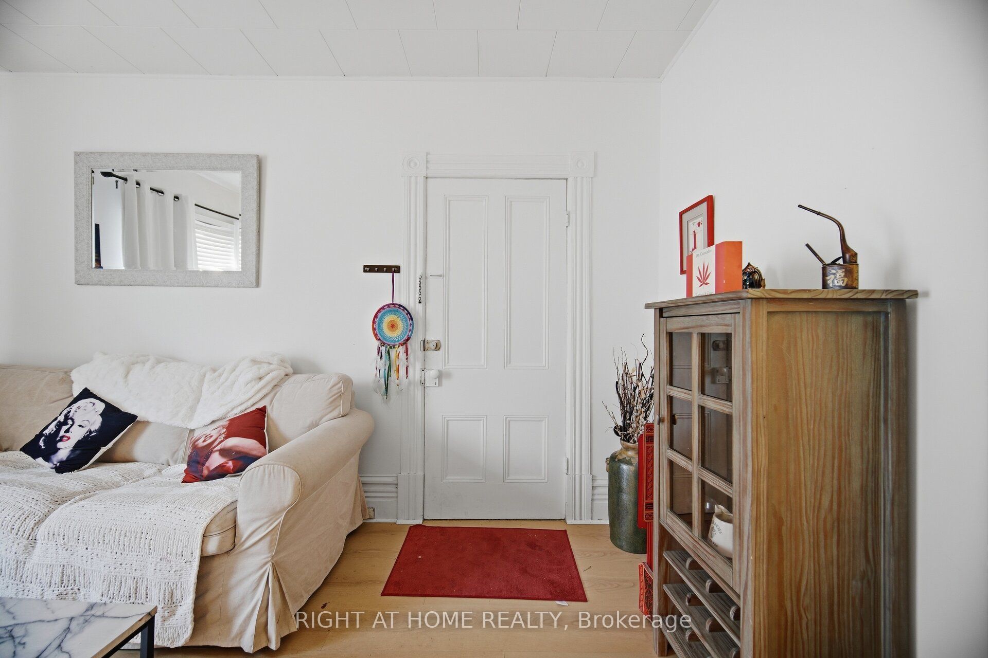 403 Park Avenue Property Photo 27