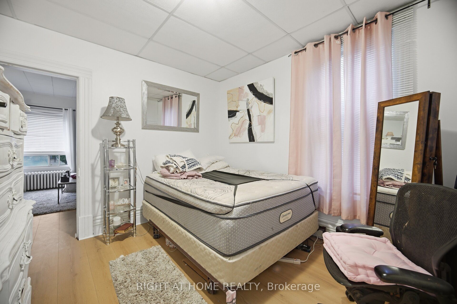 403 Park Avenue Property Photo 32