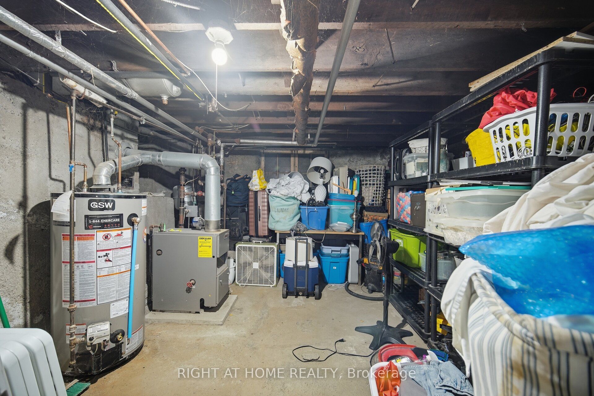 403 Park Avenue Property Photo 45