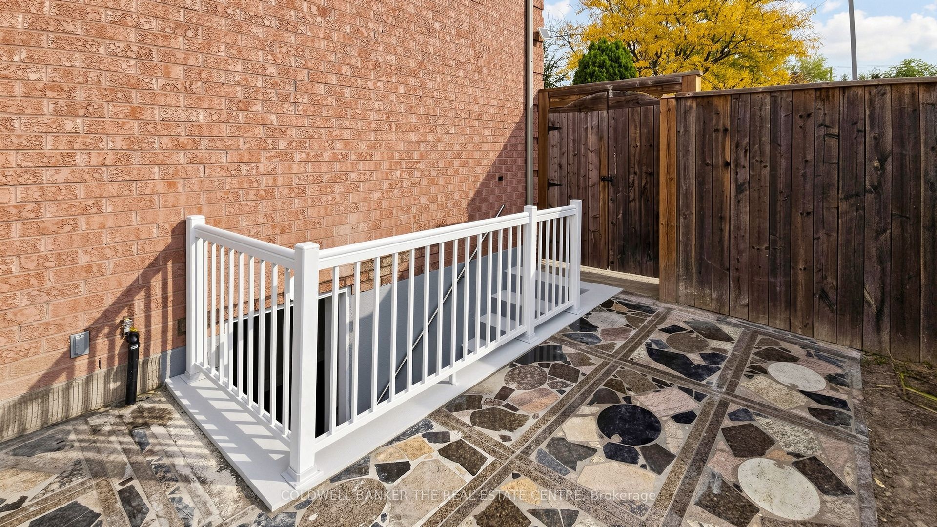 6 Mcquarrie Lane Property Photo 8