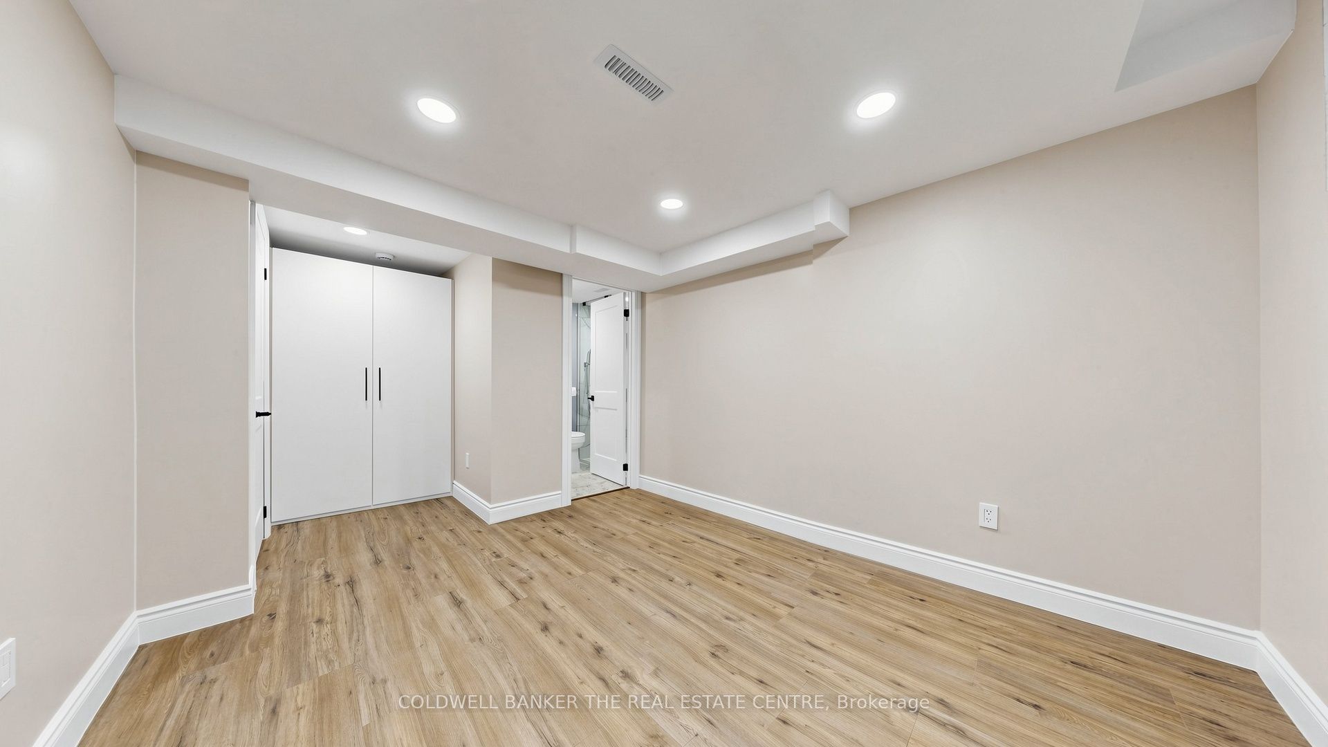 6 Mcquarrie Lane Property Photo 9