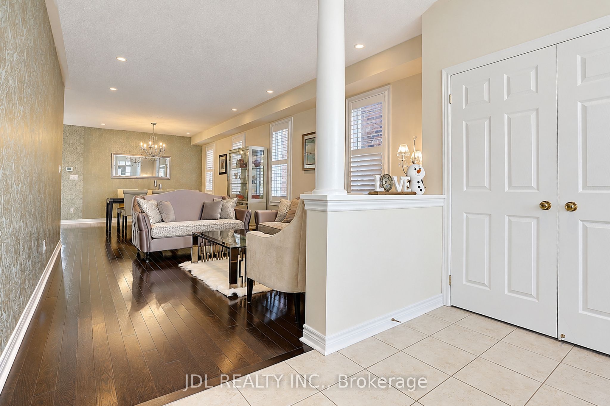 11 Herbert Wales Crescent Property Photo 3
