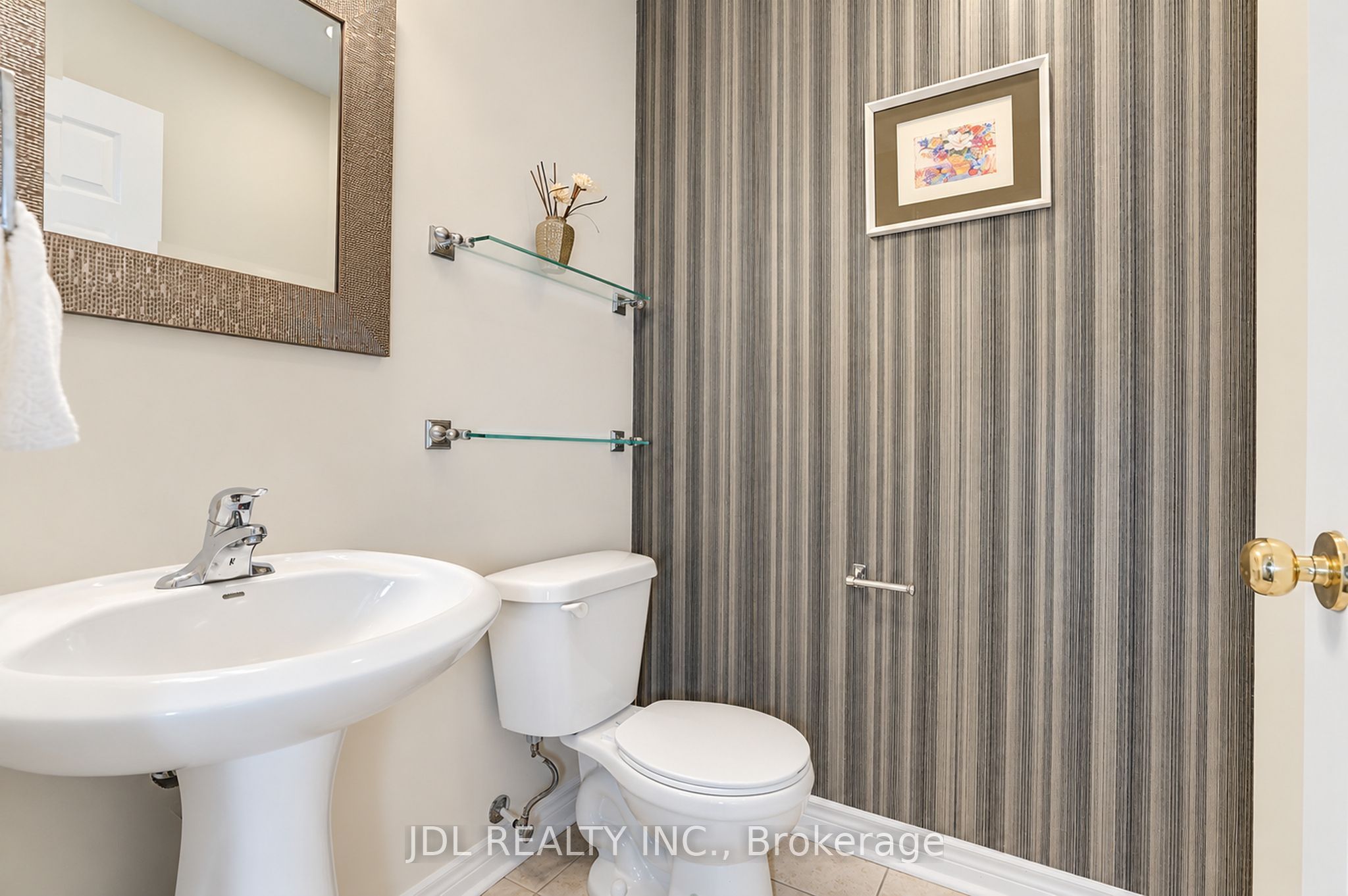 11 Herbert Wales Crescent Property Photo 23