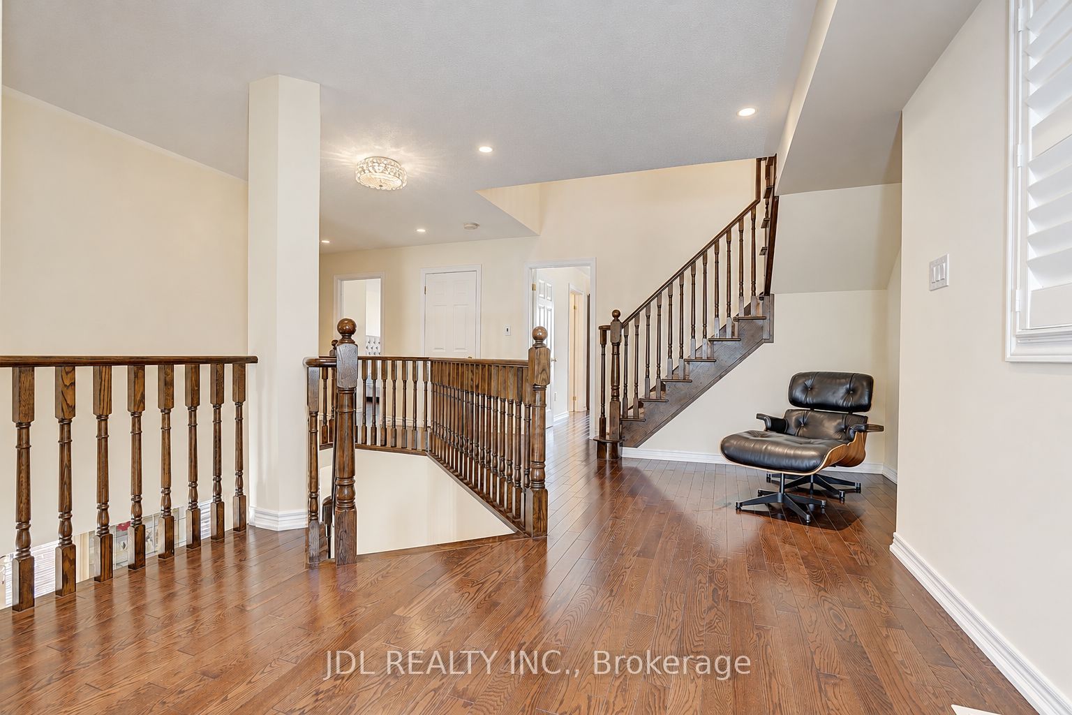 11 Herbert Wales Crescent Property Photo 25