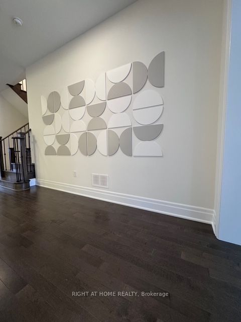 21 Casavant Court Property Photo 8