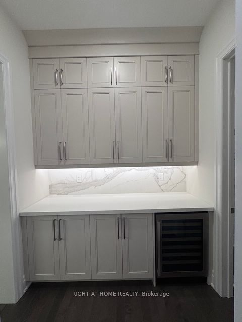 21 Casavant Court Property Photo 17