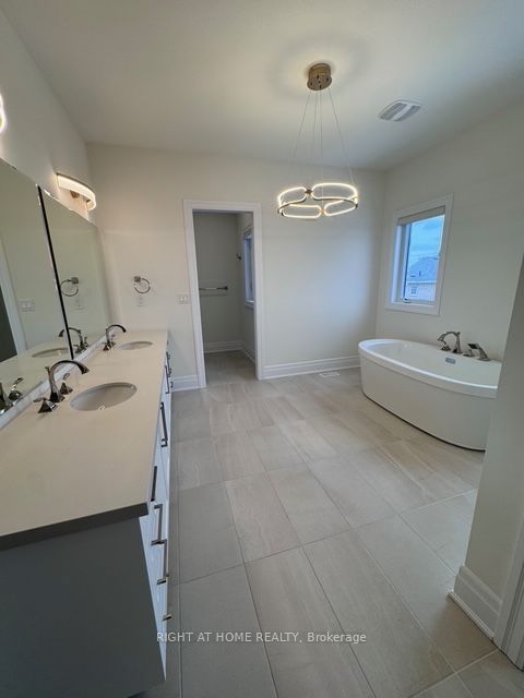 21 Casavant Court Property Photo 27