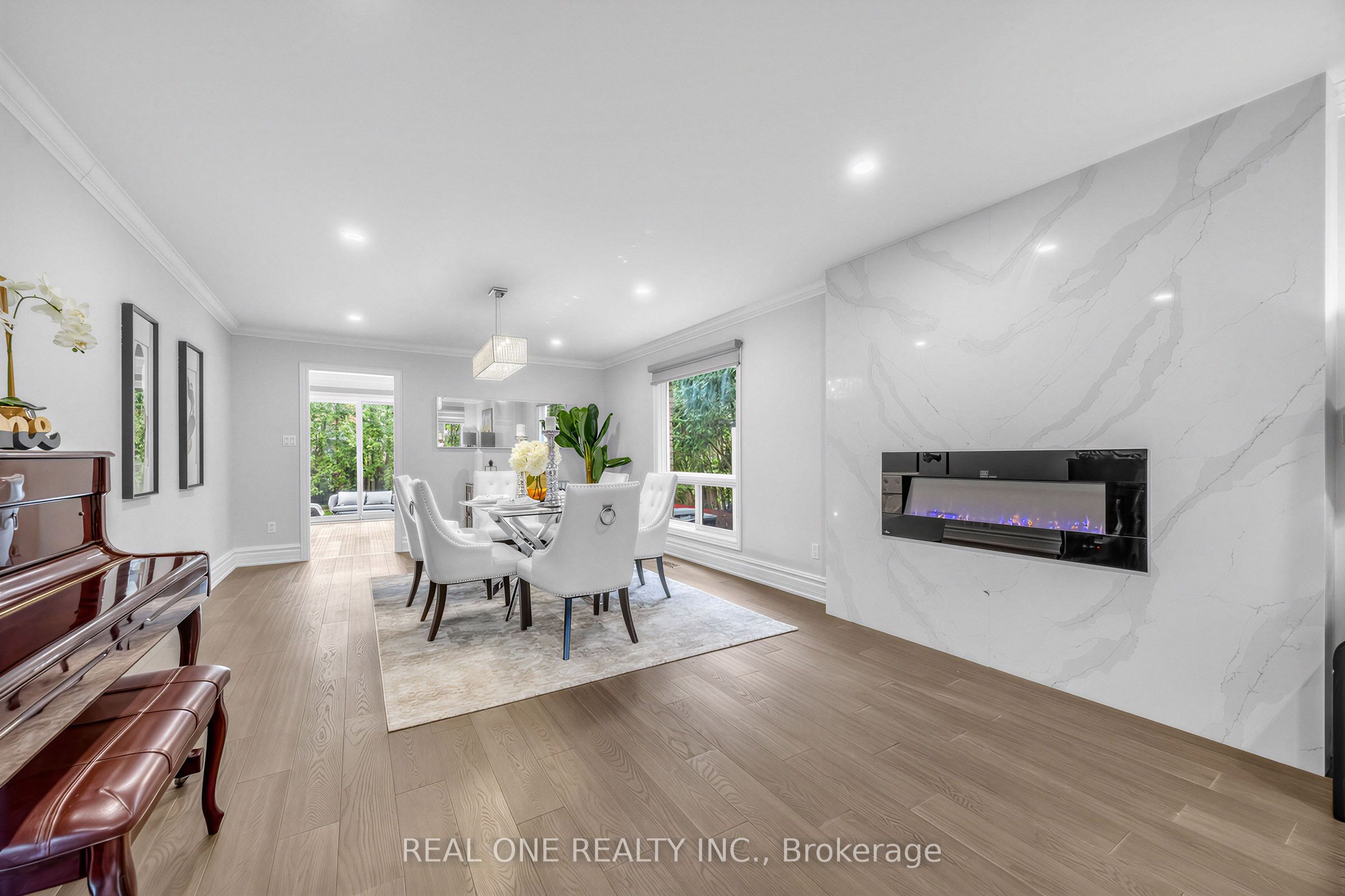 52 Fenwick Crescent Property Photo 9