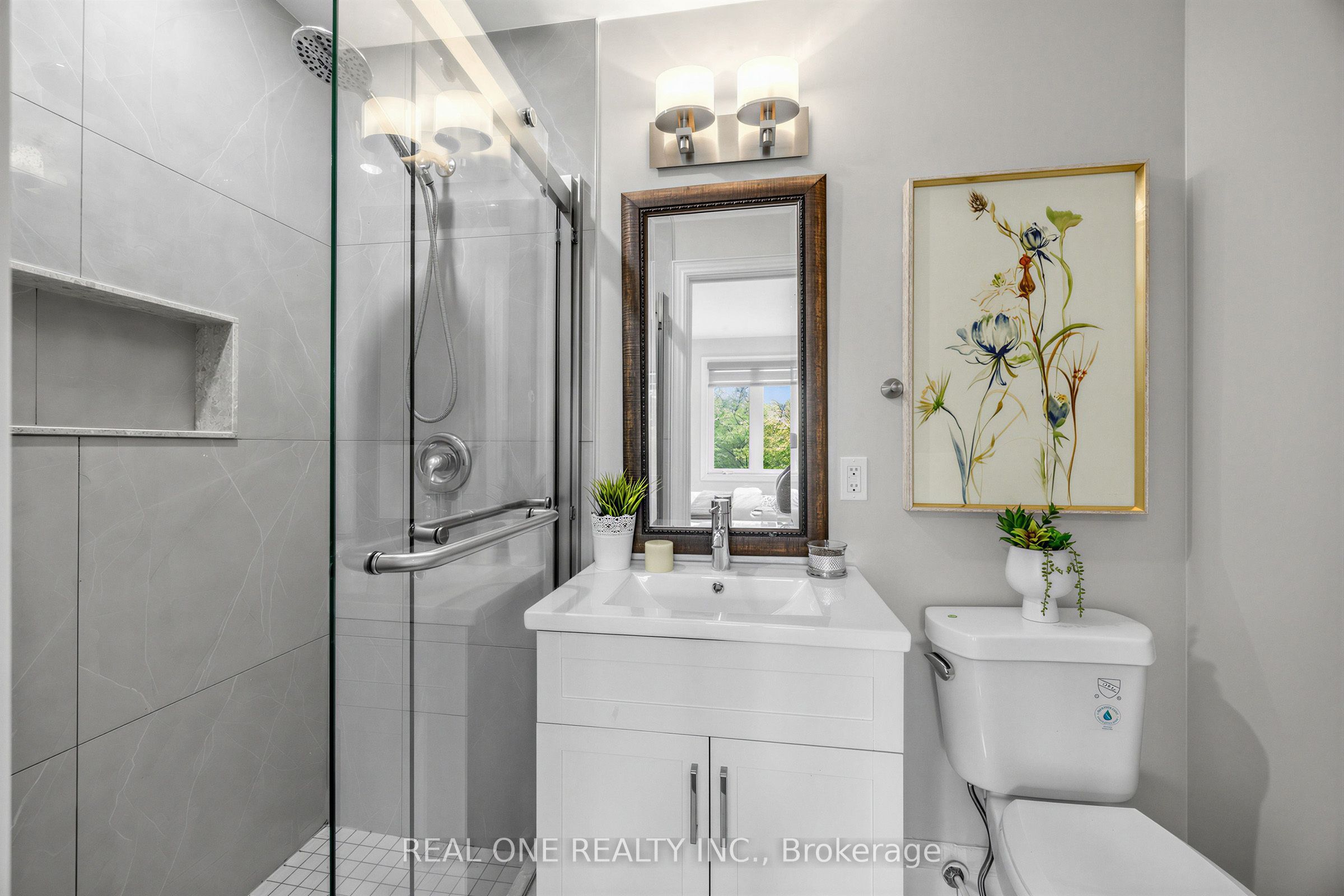 52 Fenwick Crescent Property Photo 37