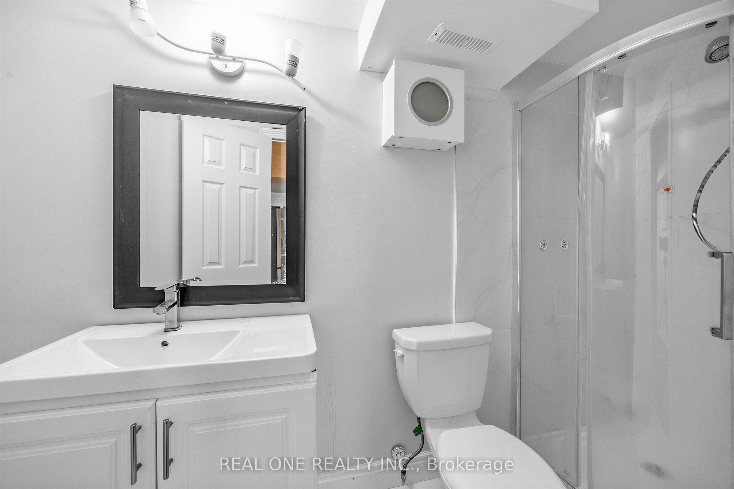 52 Fenwick Crescent Property Photo 42