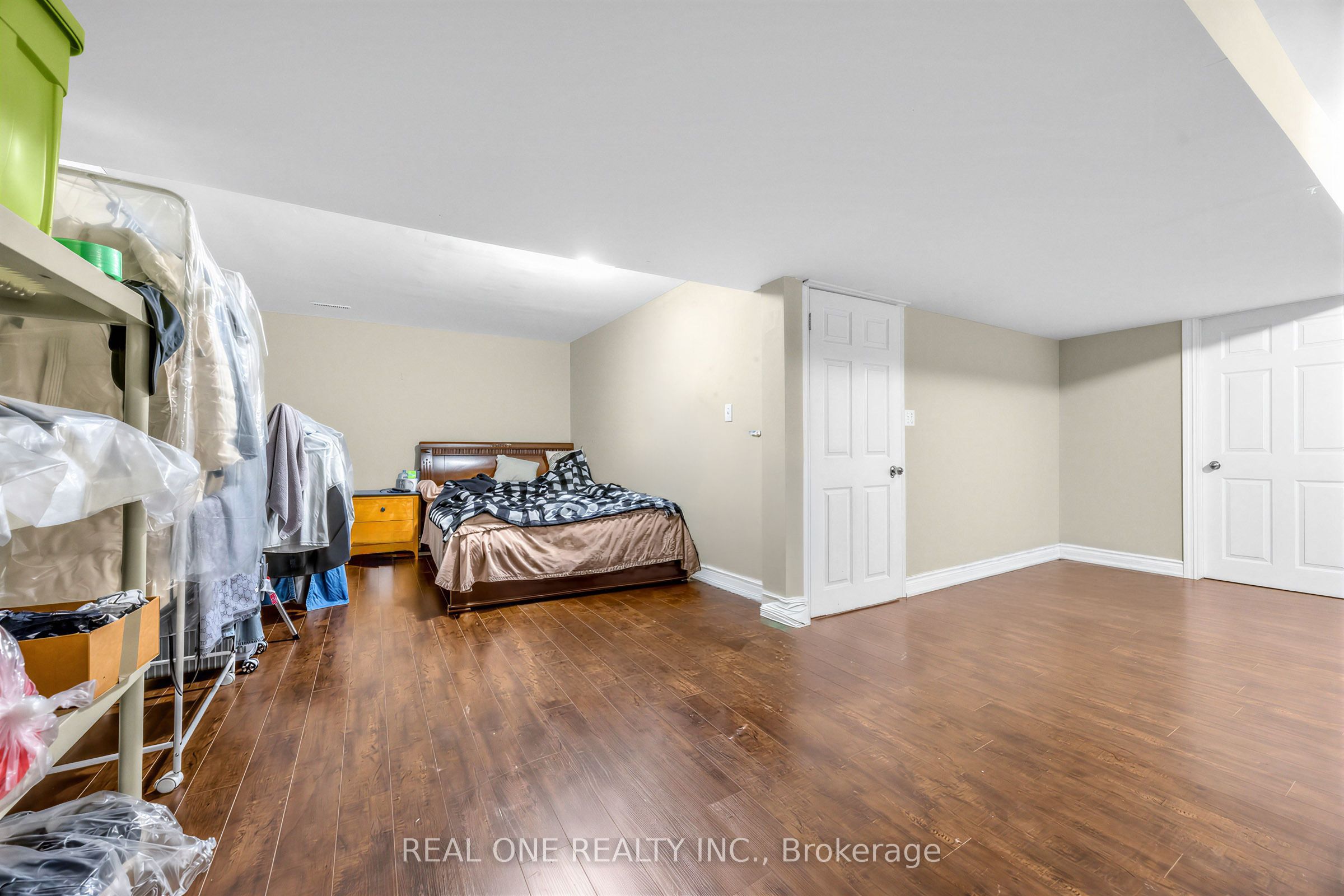 52 Fenwick Crescent Property Photo 43
