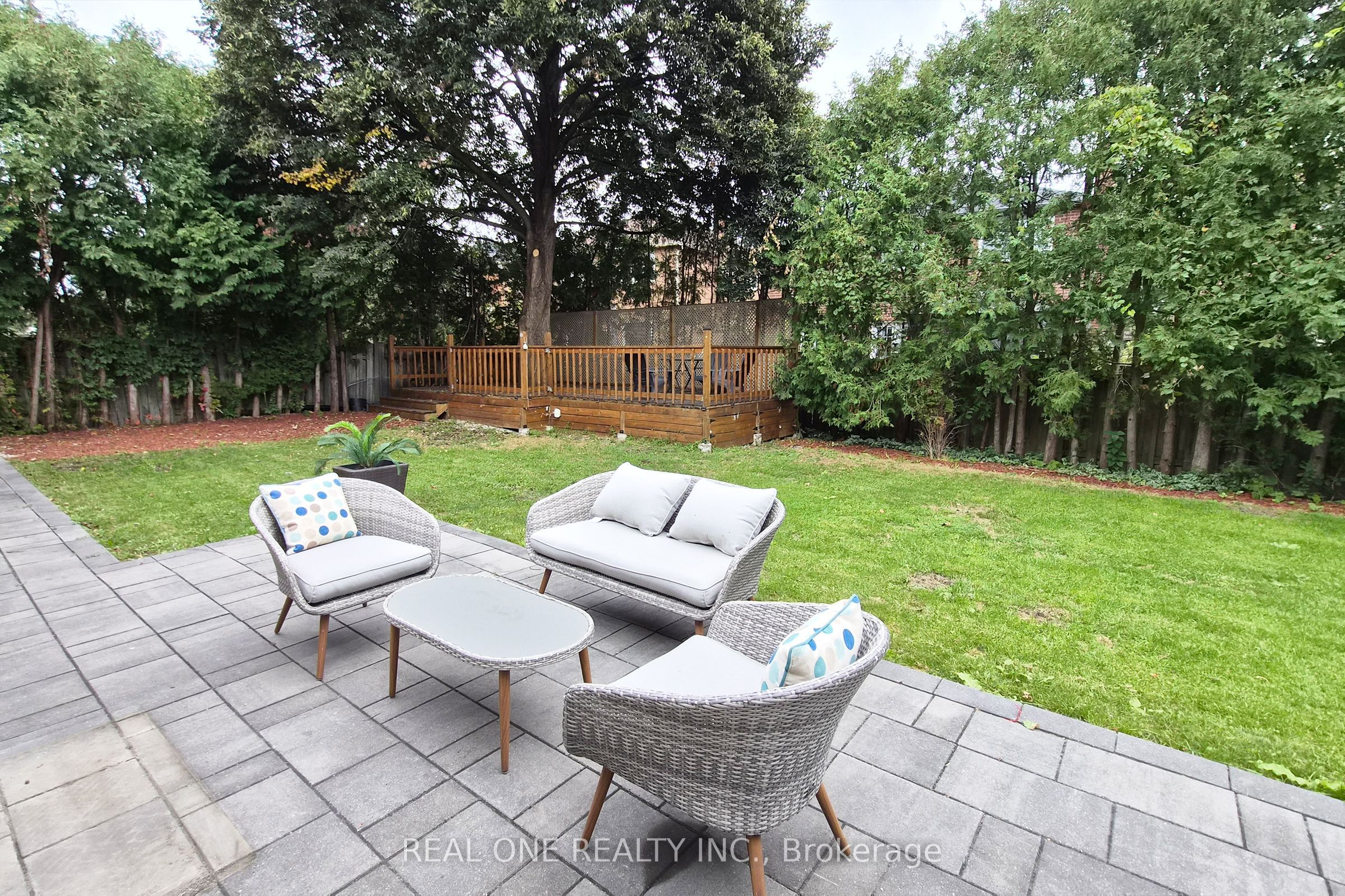52 Fenwick Crescent Property Photo 47