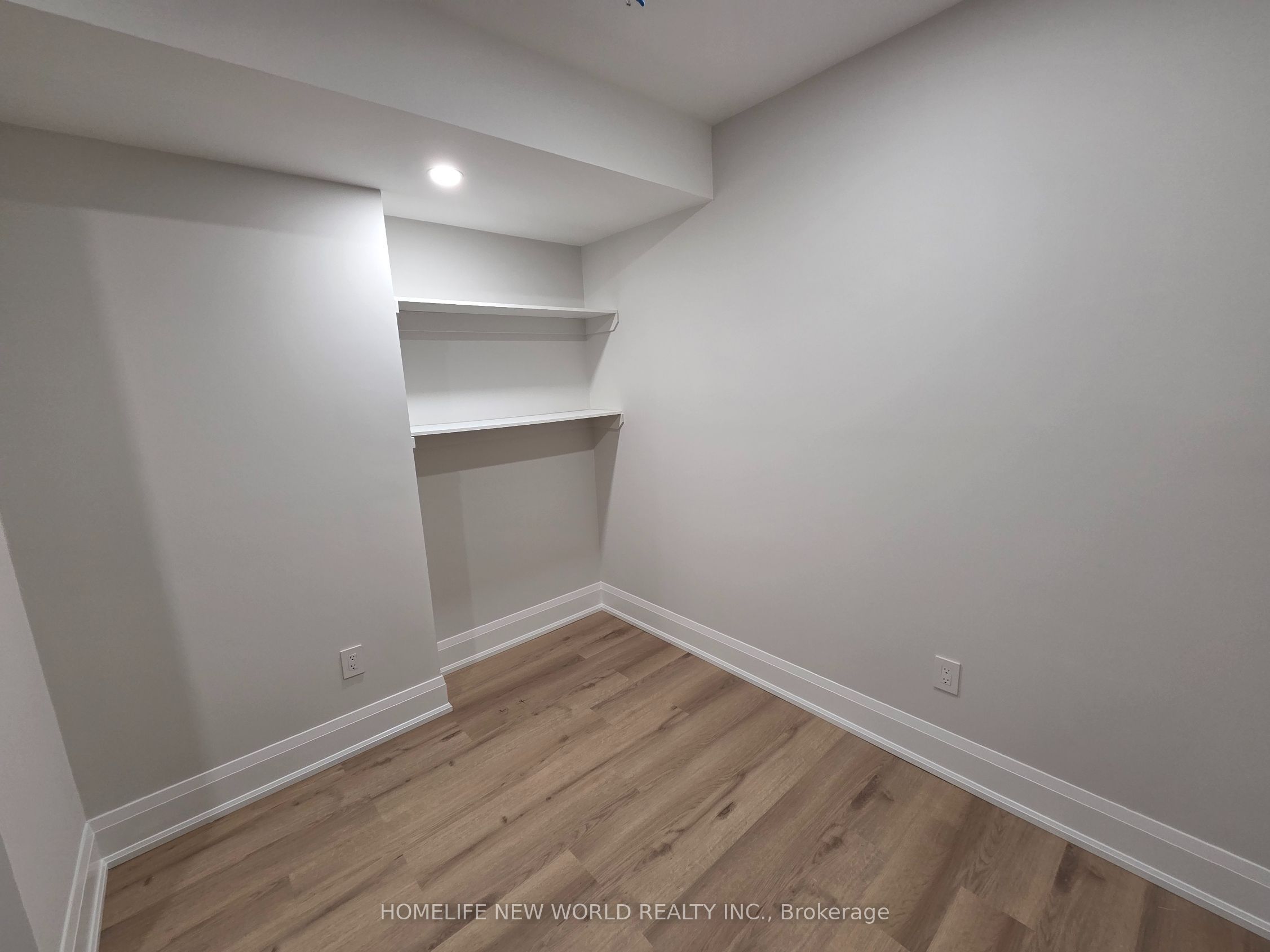 N13884180 Property Photo 10