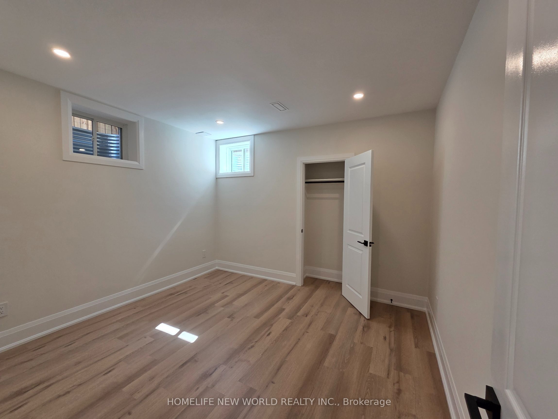 N13884180 Property Photo 13