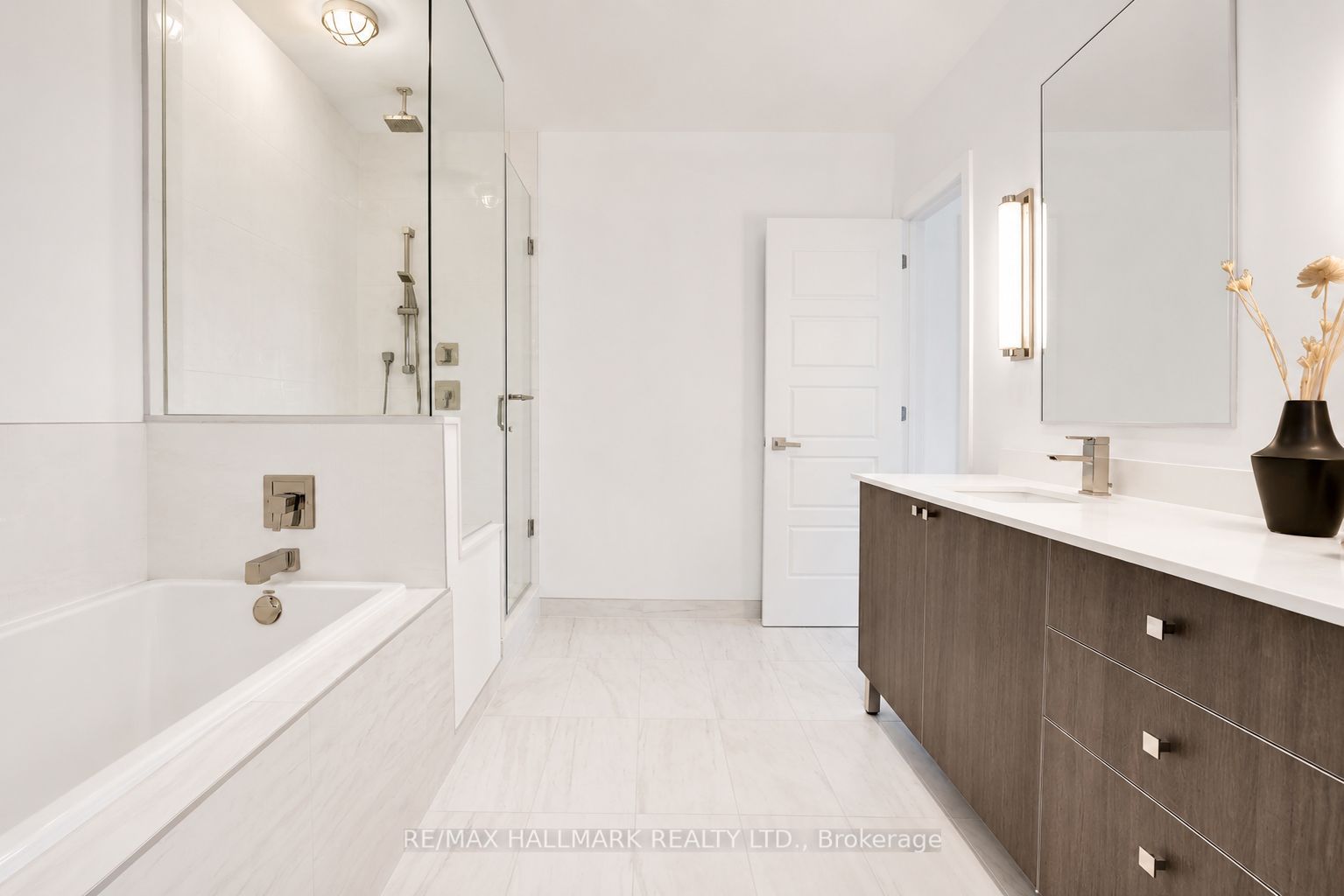 3712 Ferretti Court Property Photo 19
