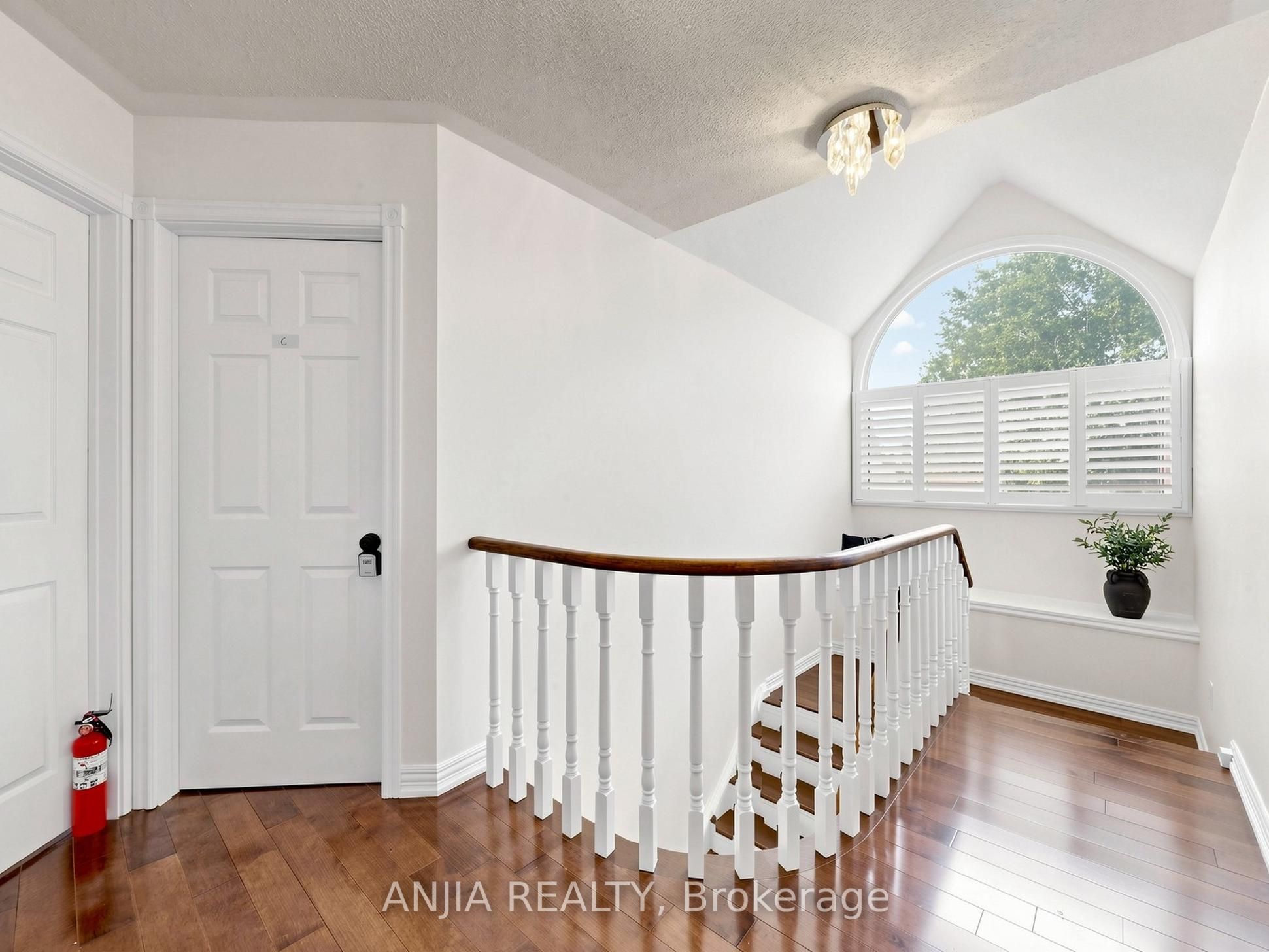 50 Hollingham Road Property Photo 22