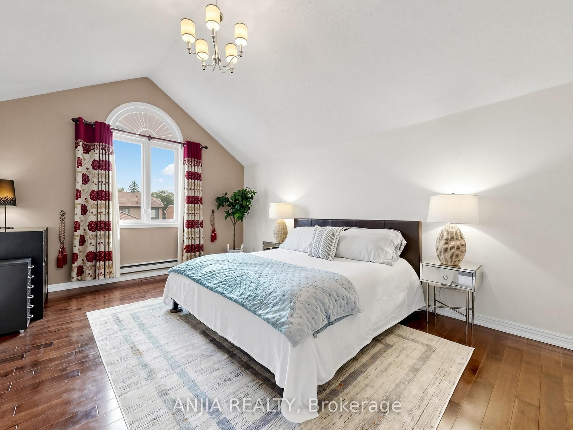 50 Hollingham Road Property Photo 23