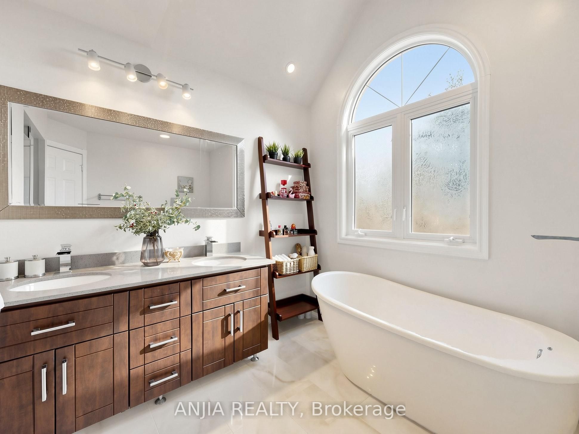 50 Hollingham Road Property Photo 25