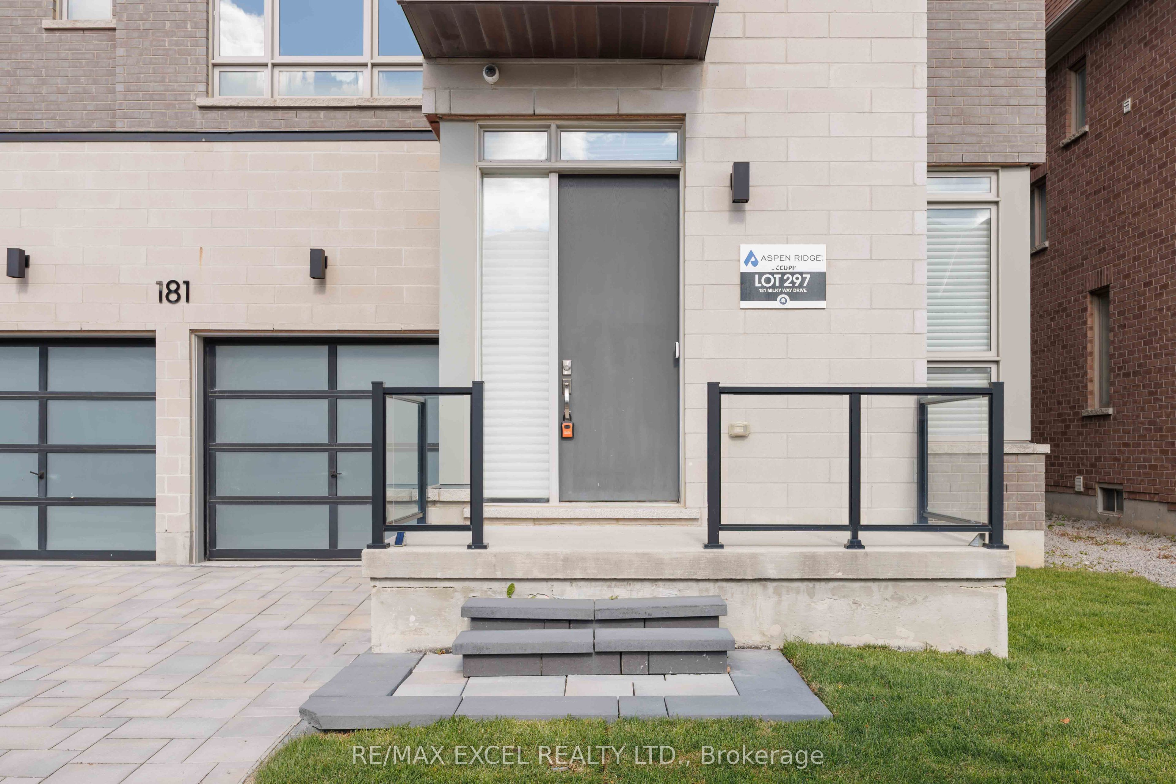 181 Milky Way Drive Property Photo 2