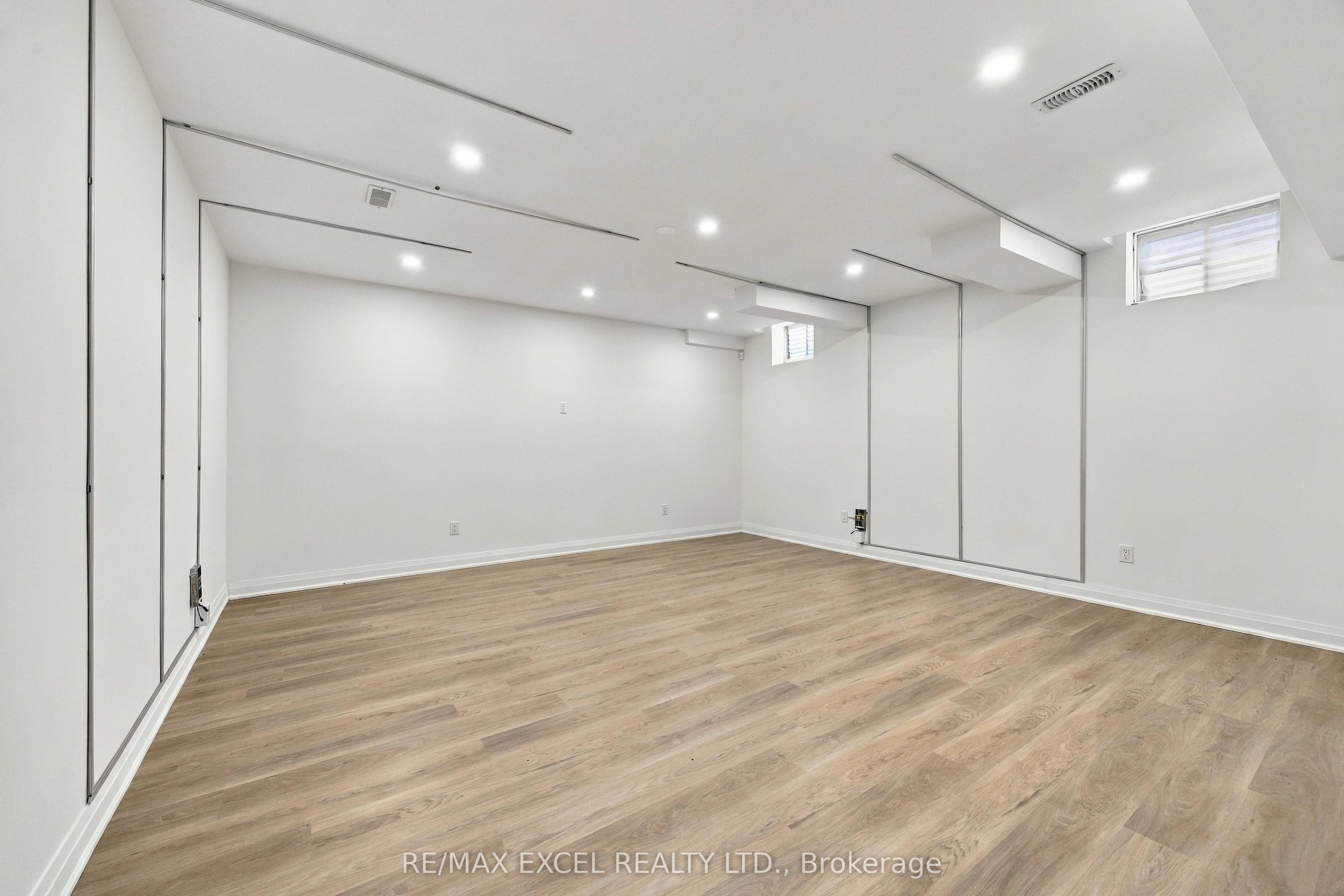 181 Milky Way Drive Property Photo 42