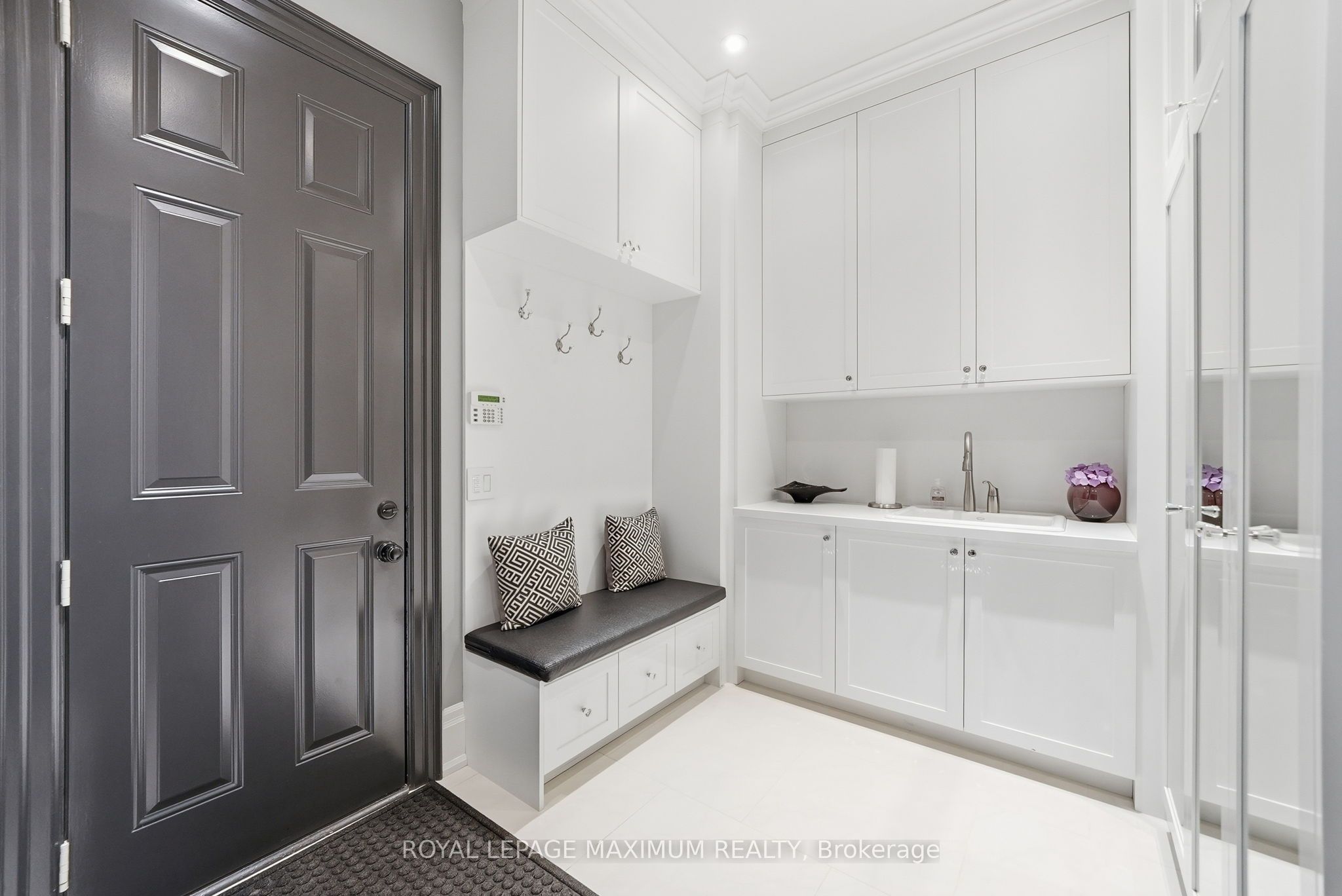 124 Annsleywood Court Property Photo 17