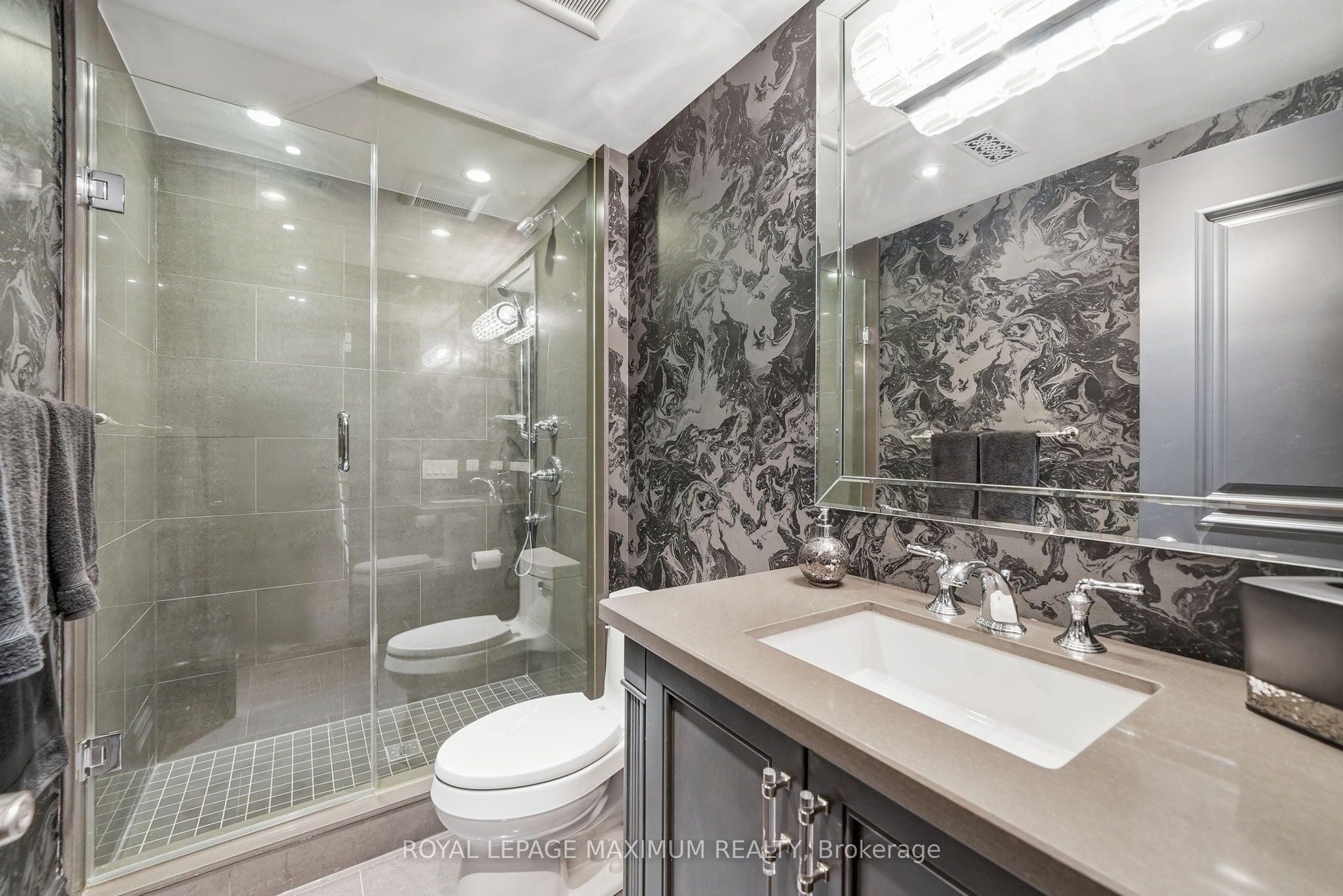 124 Annsleywood Court Property Photo 38