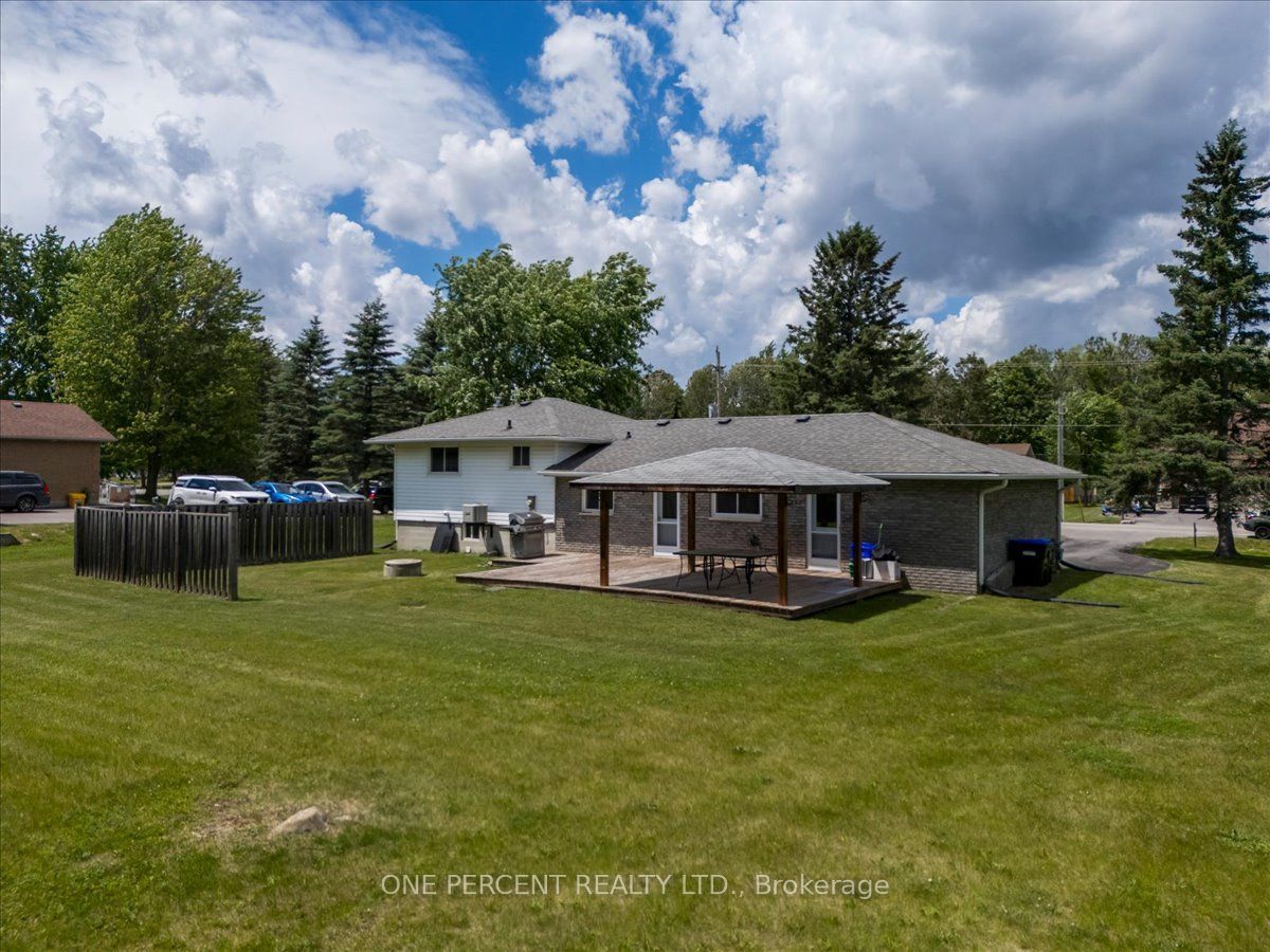 1235 Gilford Road Property Photo 14
