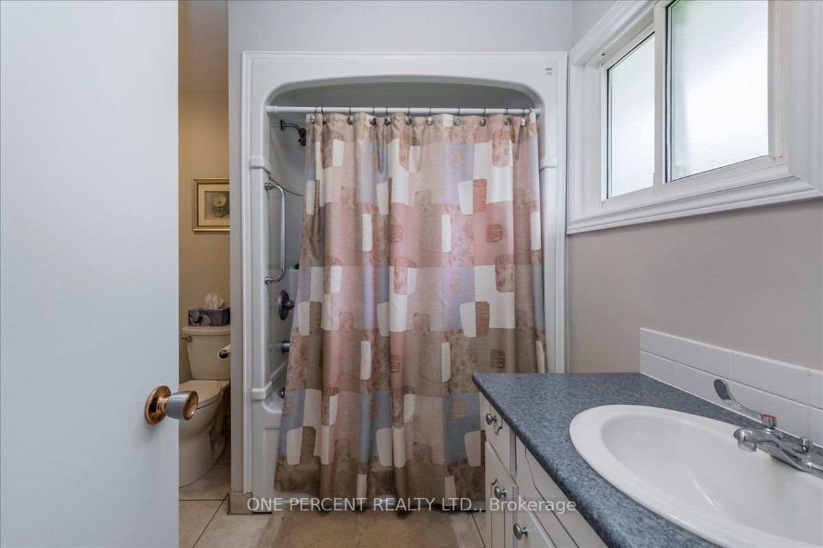 1235 Gilford Road Property Photo 20