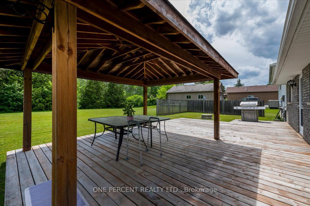 1235 Gilford Road Property Photo 27