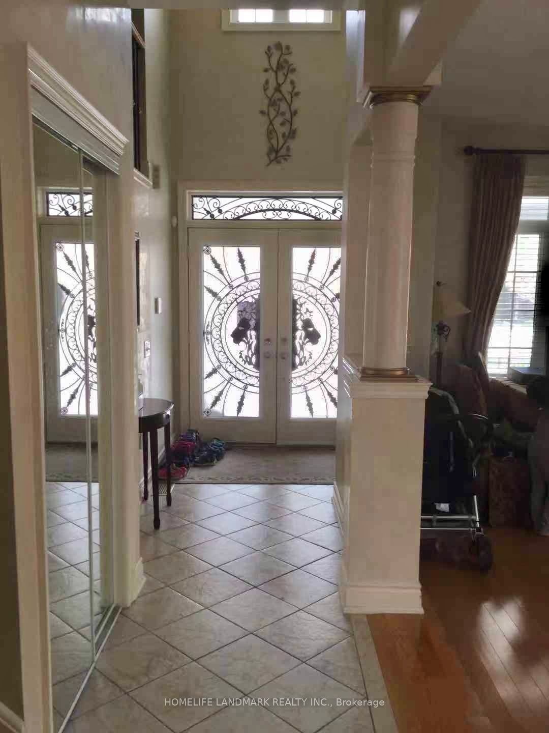 371 Dowson Loop Property Photo 3