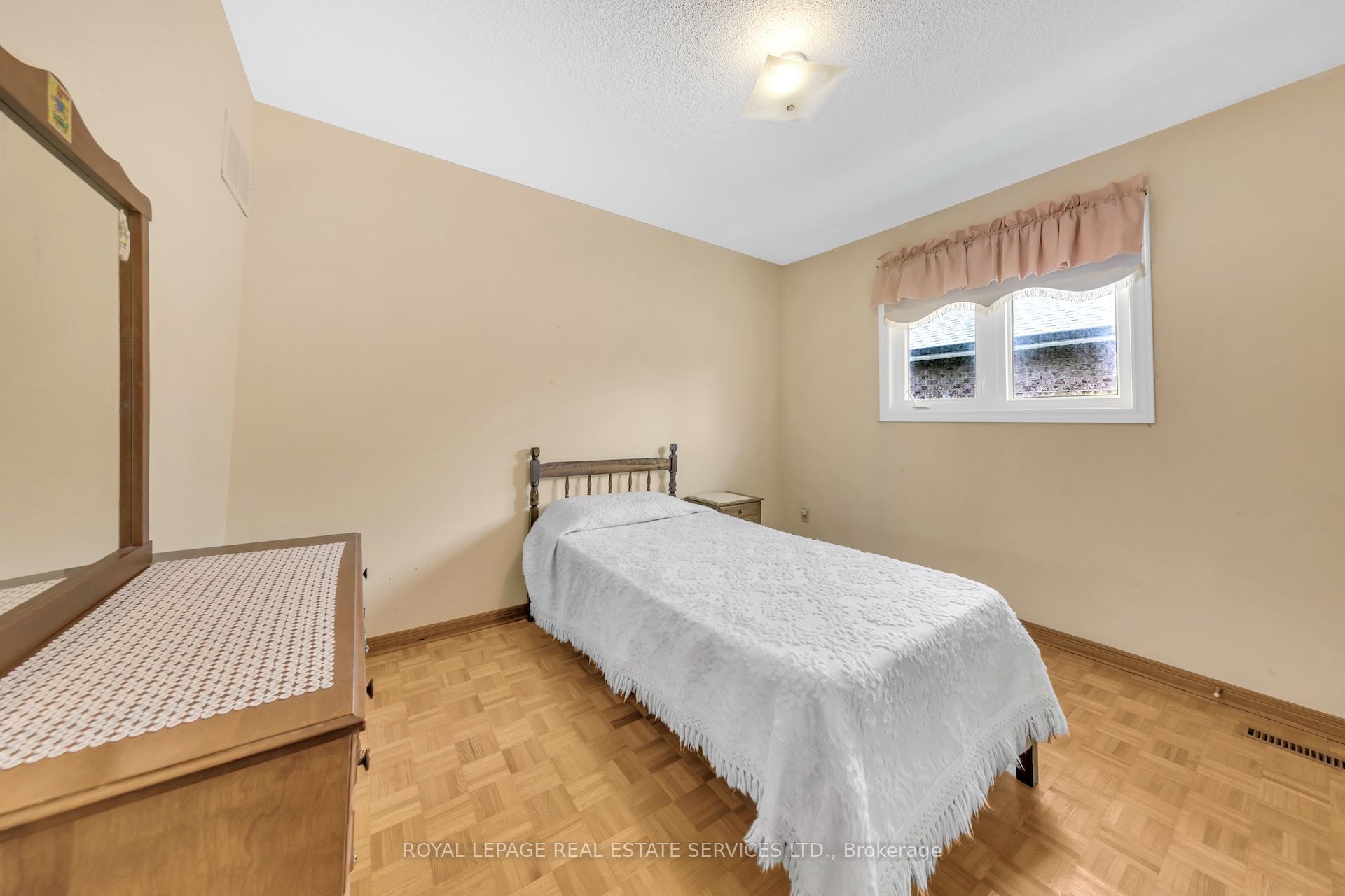 47 Velvet Crescent Property Photo 36