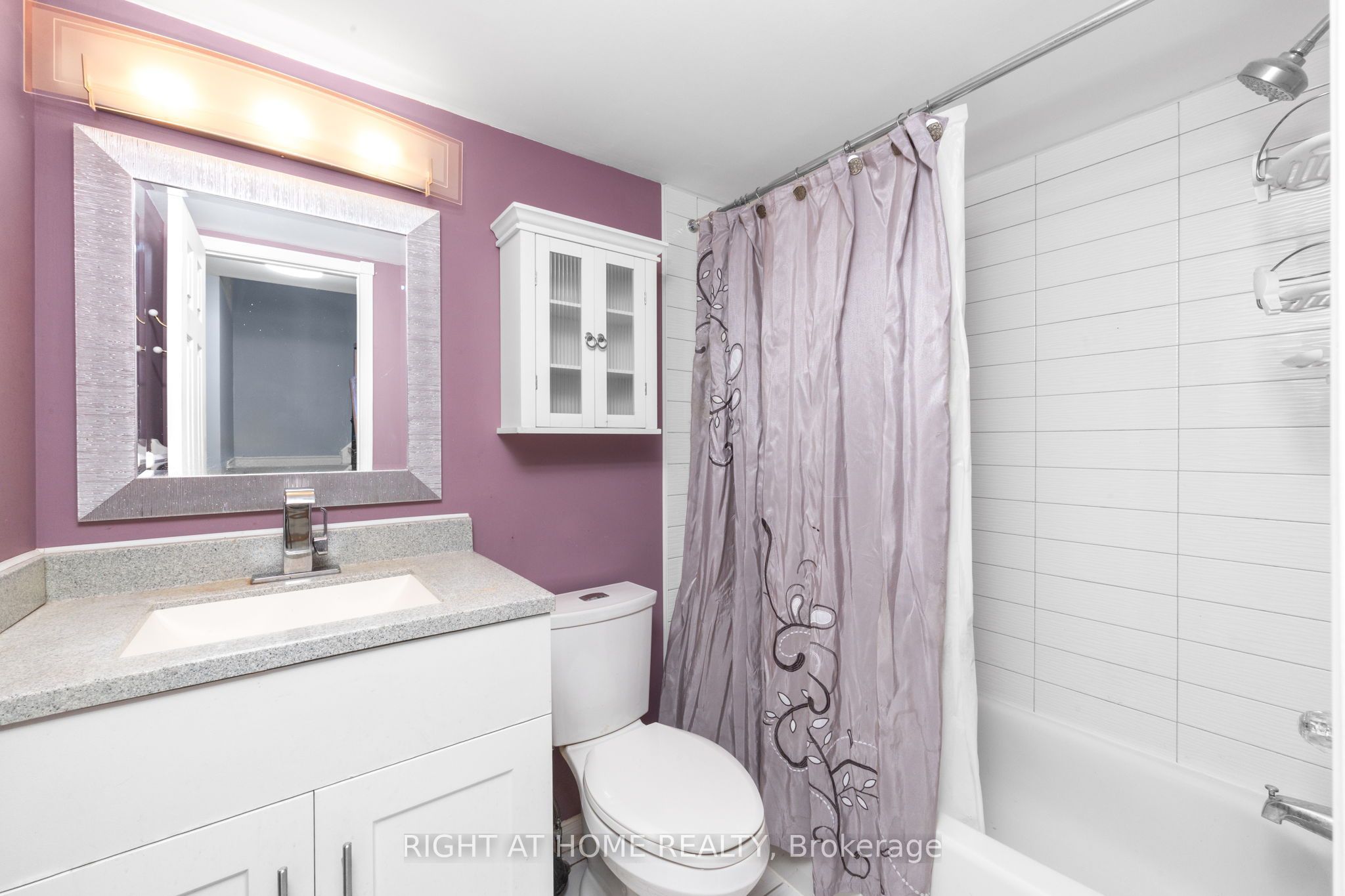 18 Clark Avenue W 176 Property Photo 19