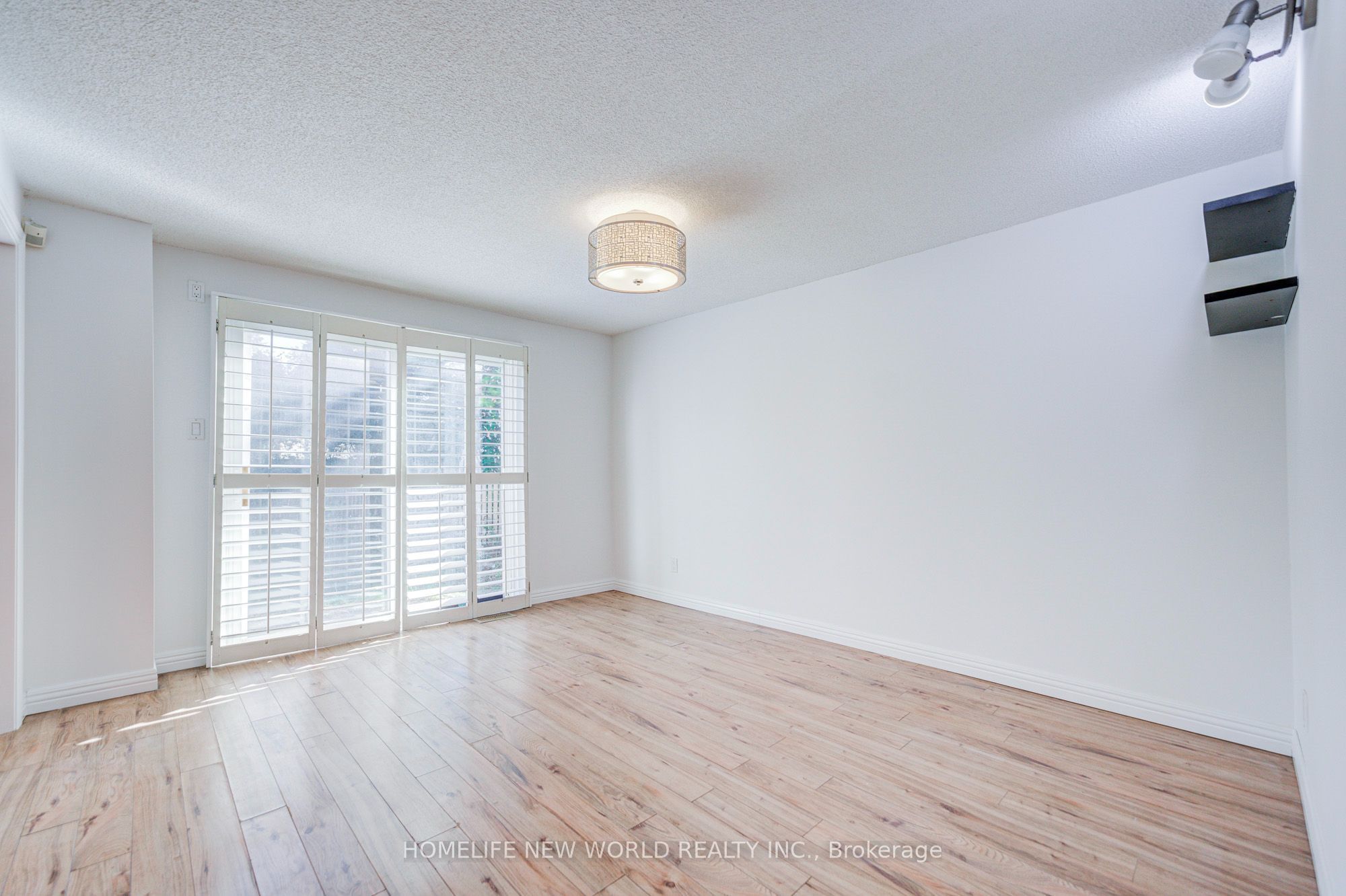 102 Madsen Crescent Property Photo 24