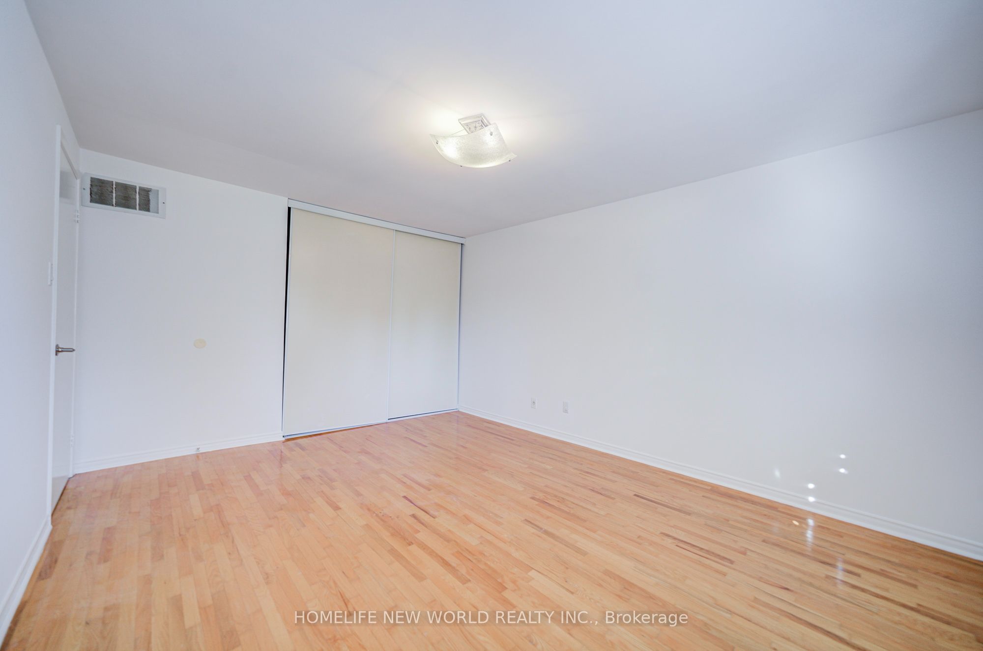 102 Madsen Crescent Property Photo 35