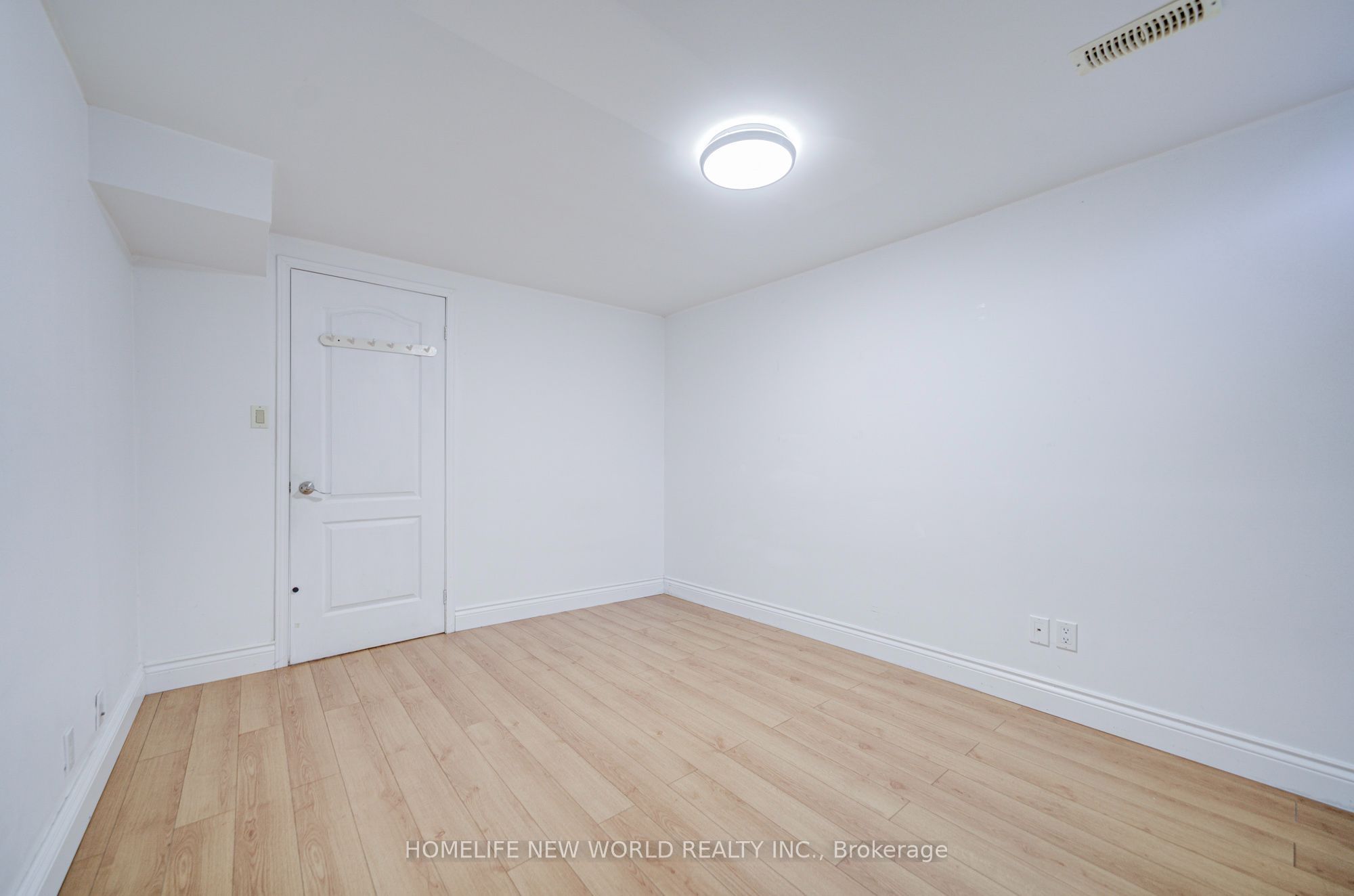 102 Madsen Crescent Property Photo 45