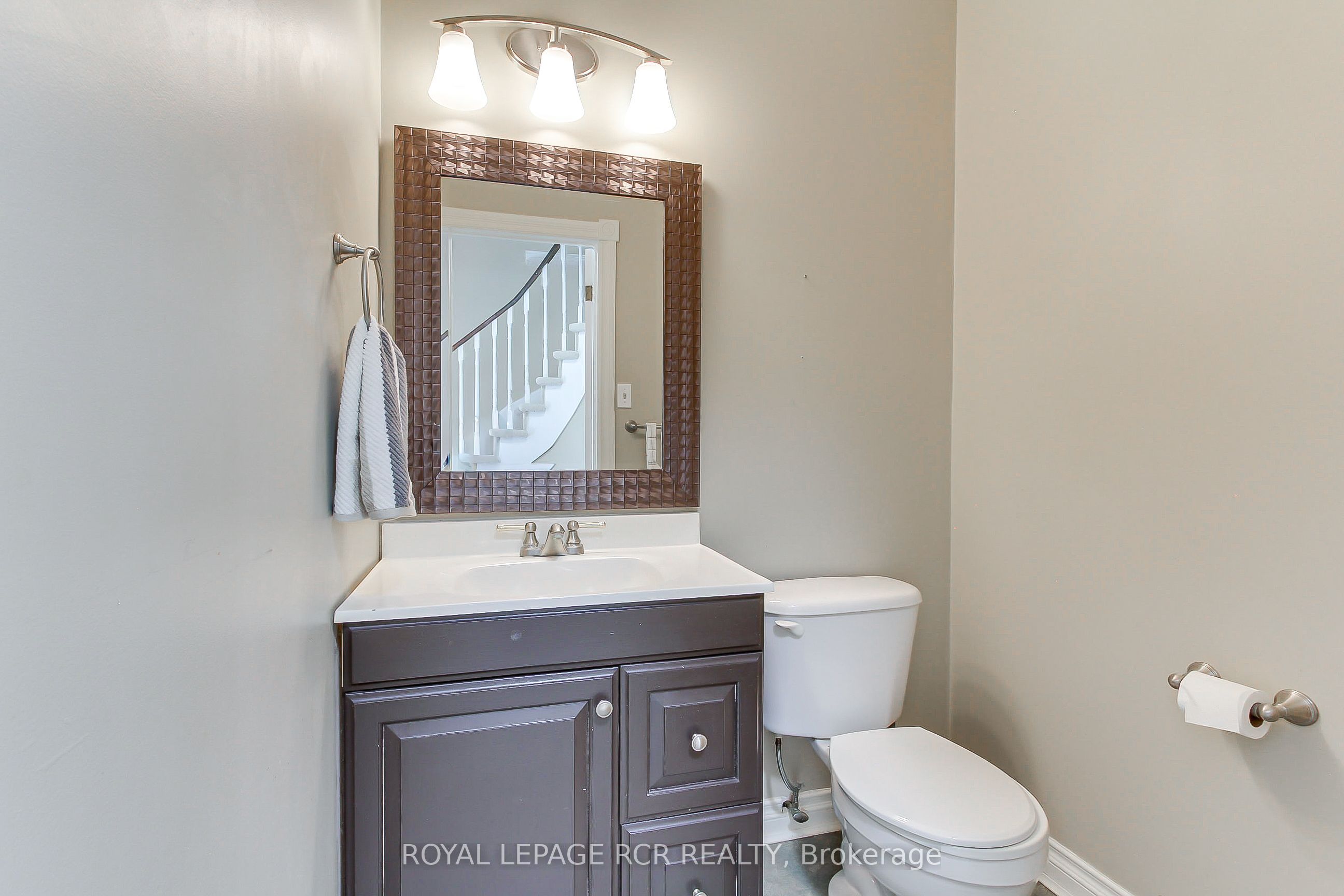43 Crown Crescent Property Photo 21